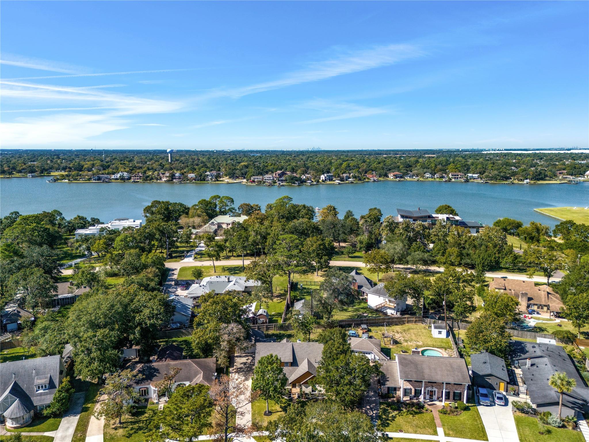 1119 Woodland Drive
