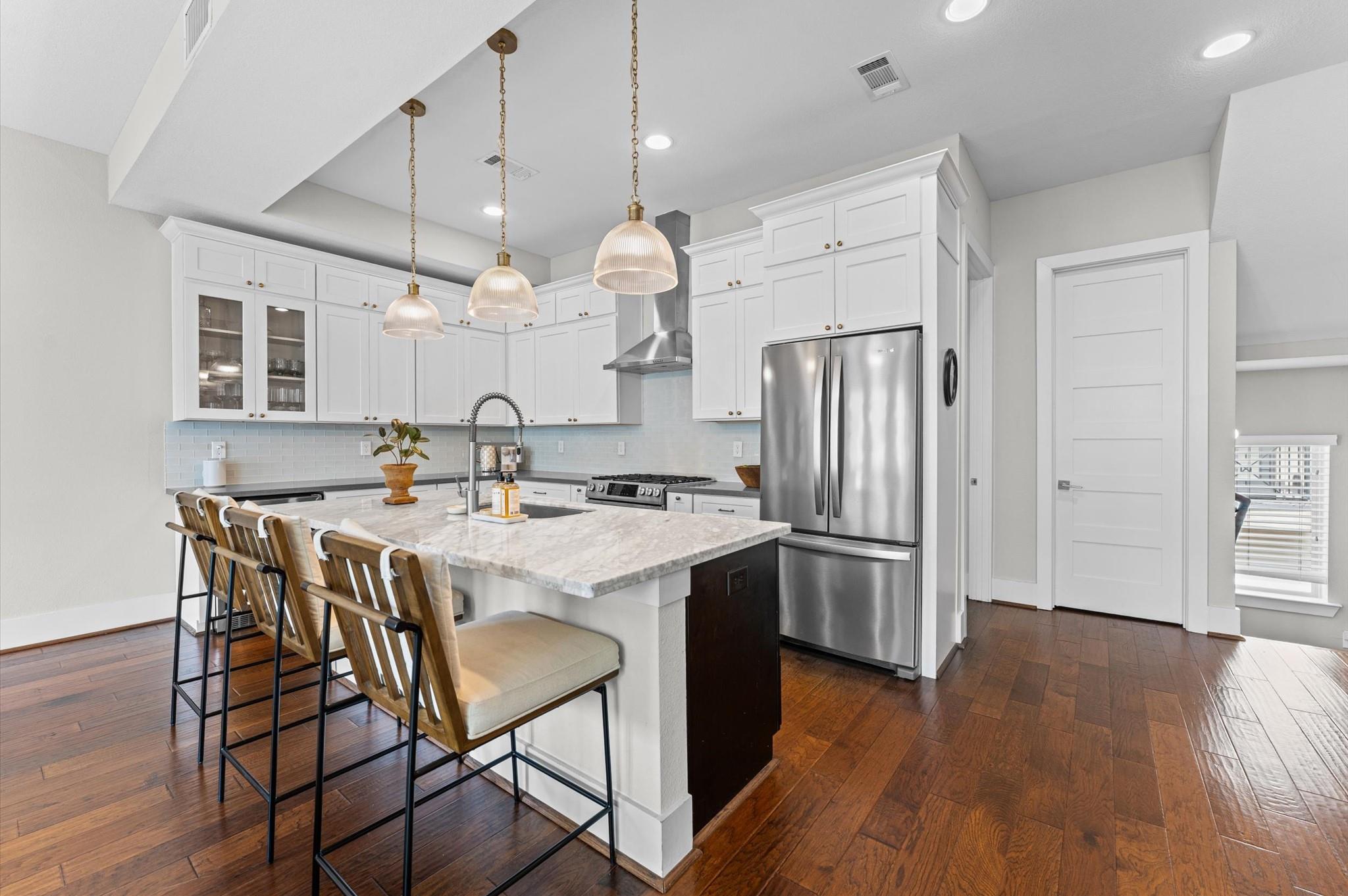 910 W 18th Street # B
