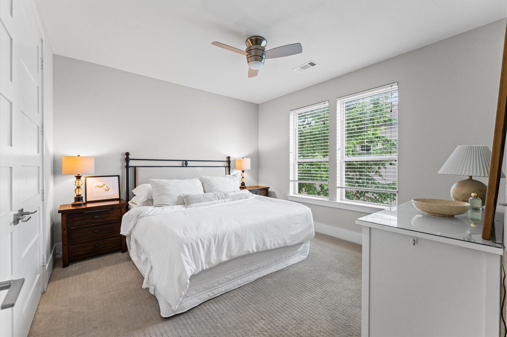 910 W 18th Street # B