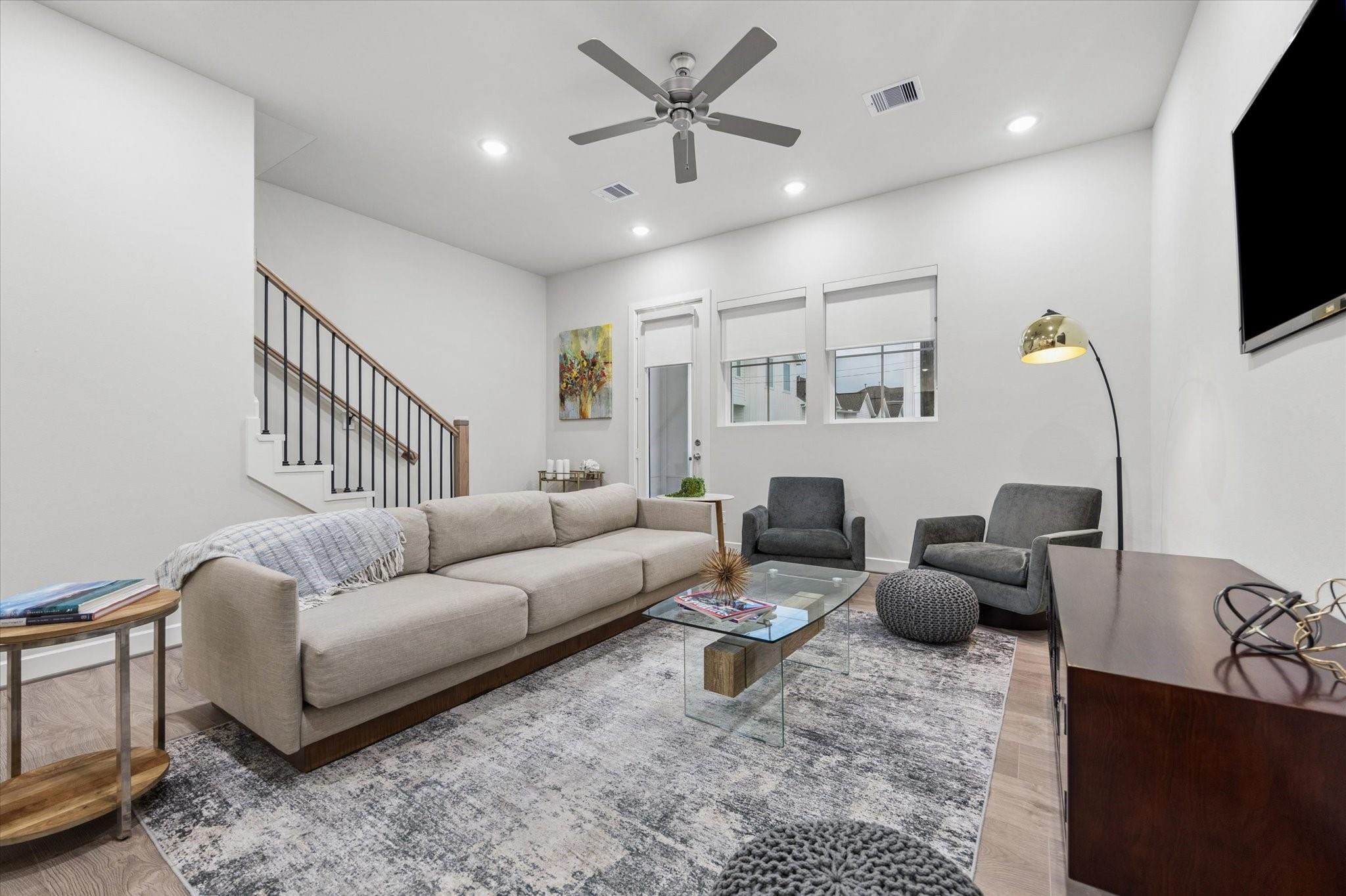 6382 Paddington Bend Drive