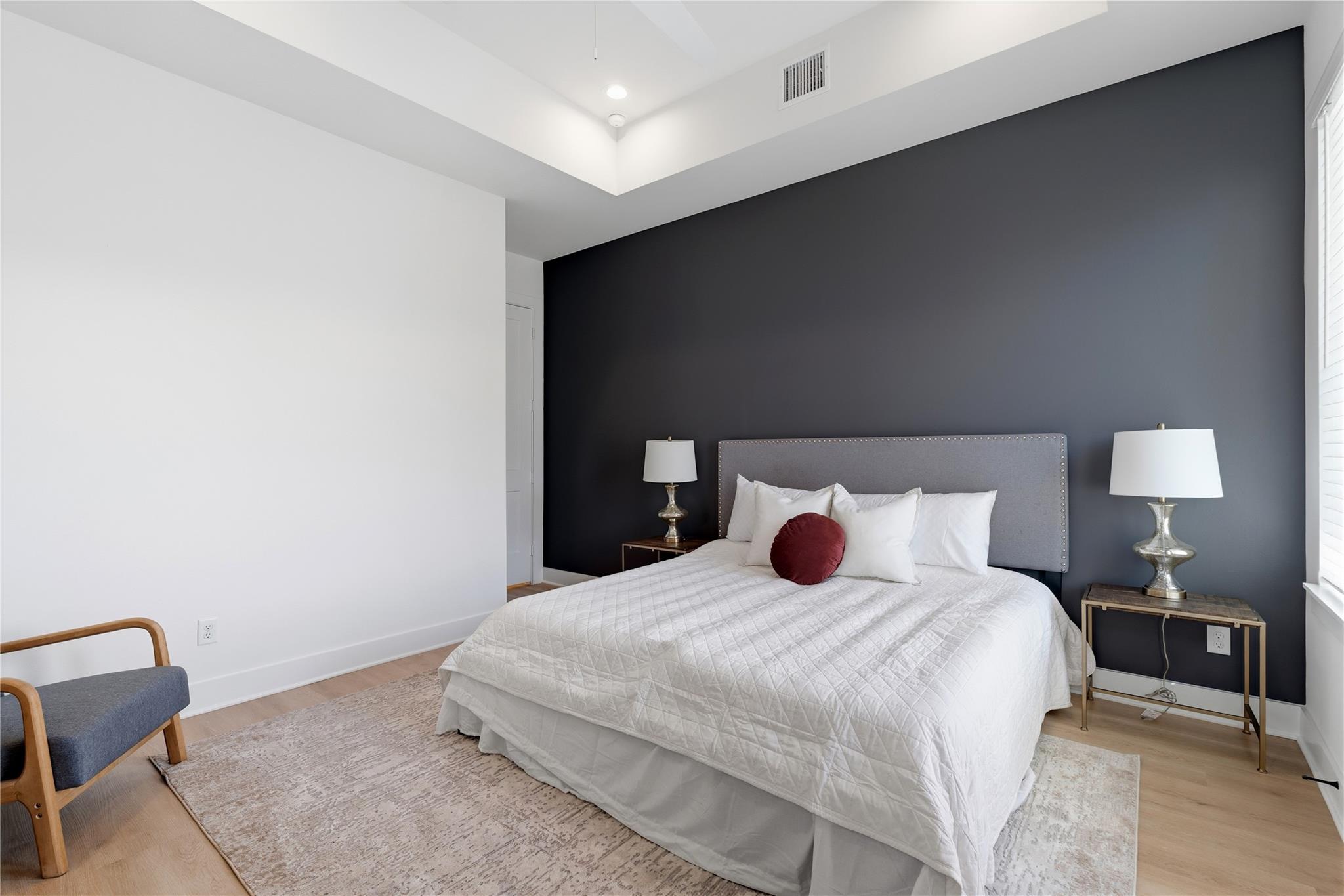 4608 Gunter Street Unit: A/B
