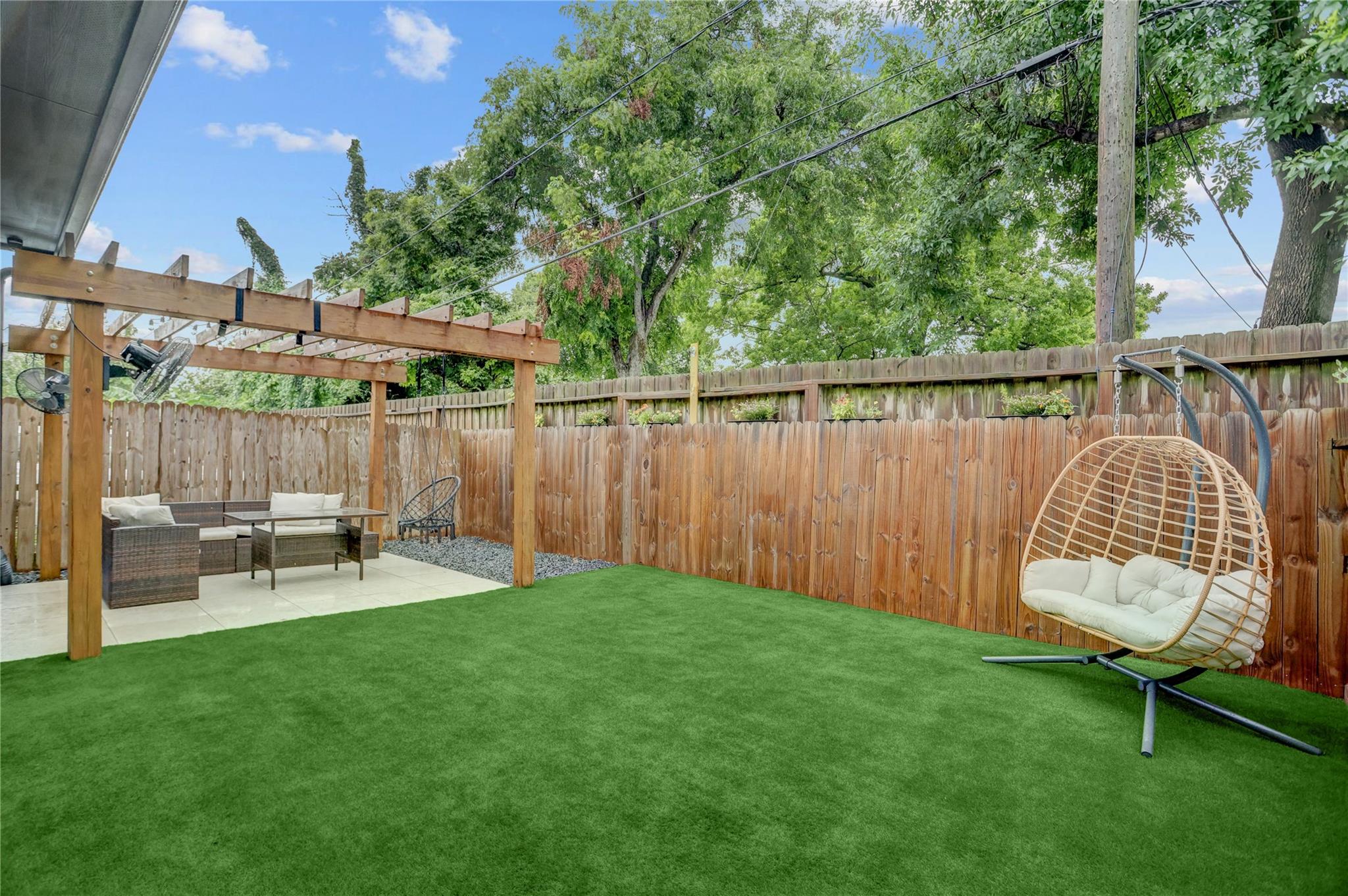 115 E 44th Street