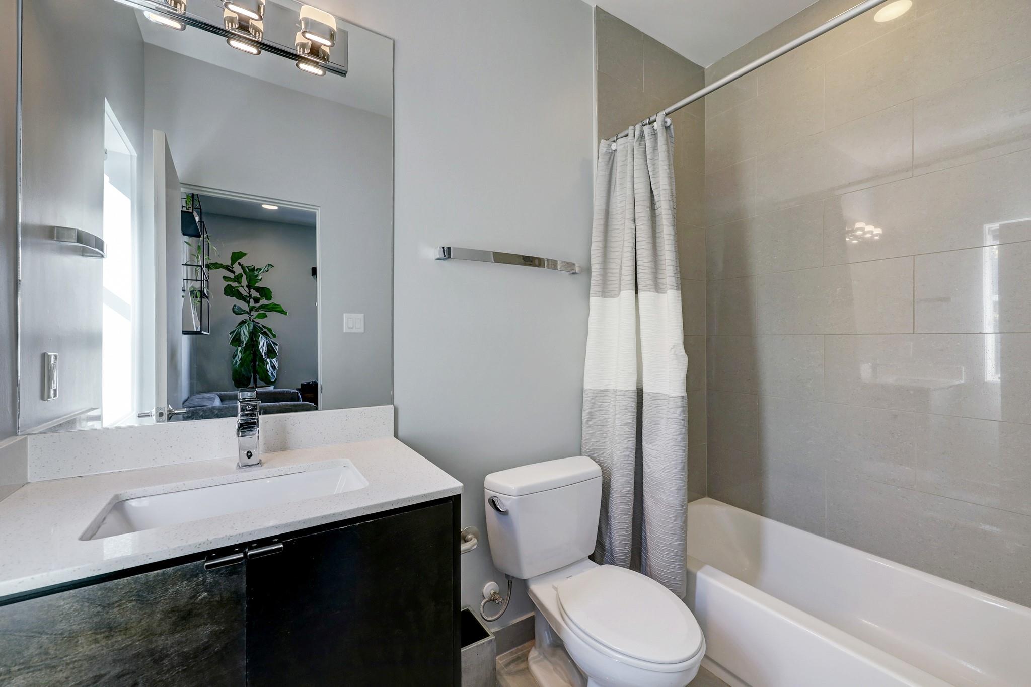 1401 Fairview Avenue # A