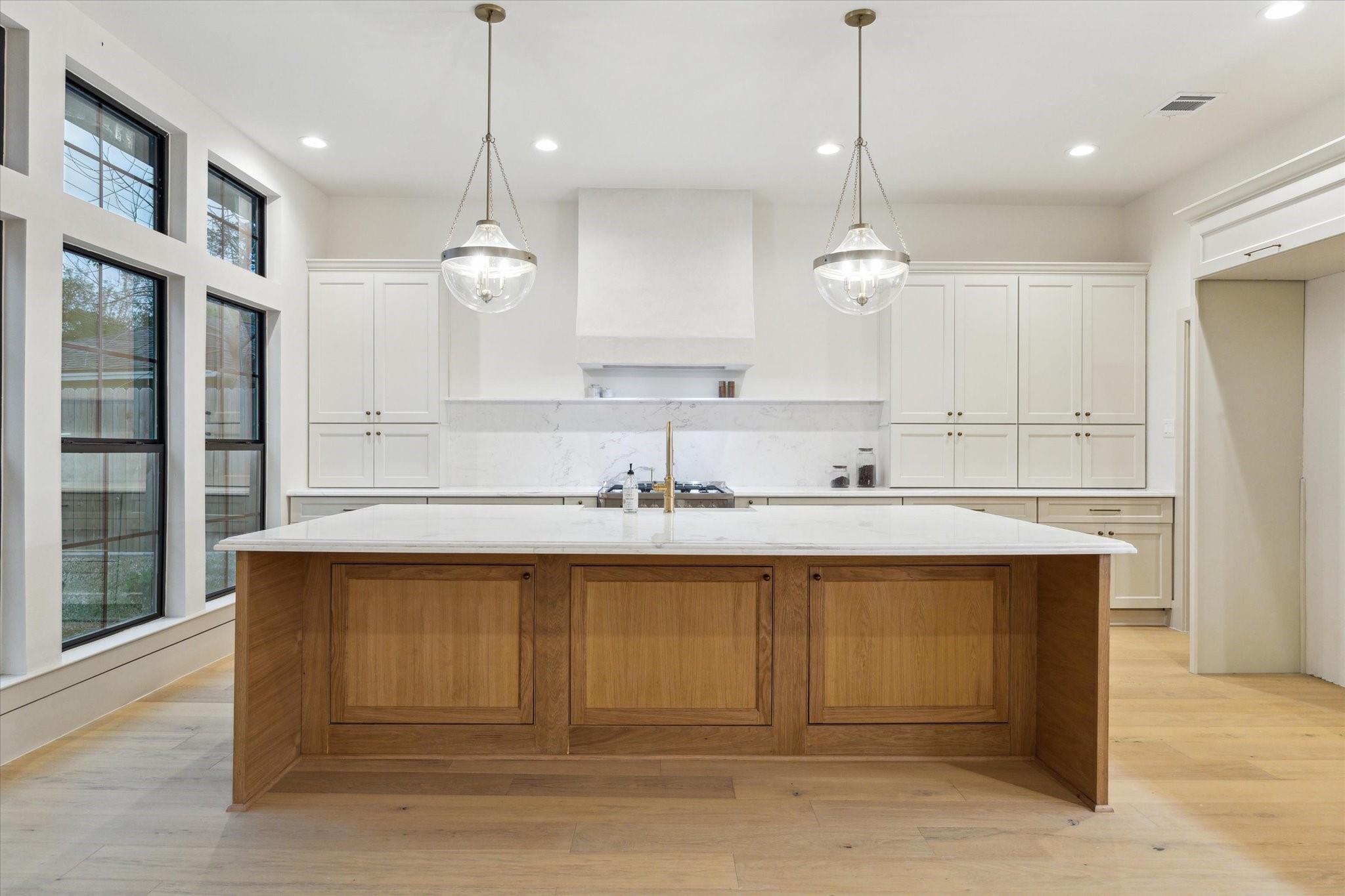 10303 Eddystone Drive