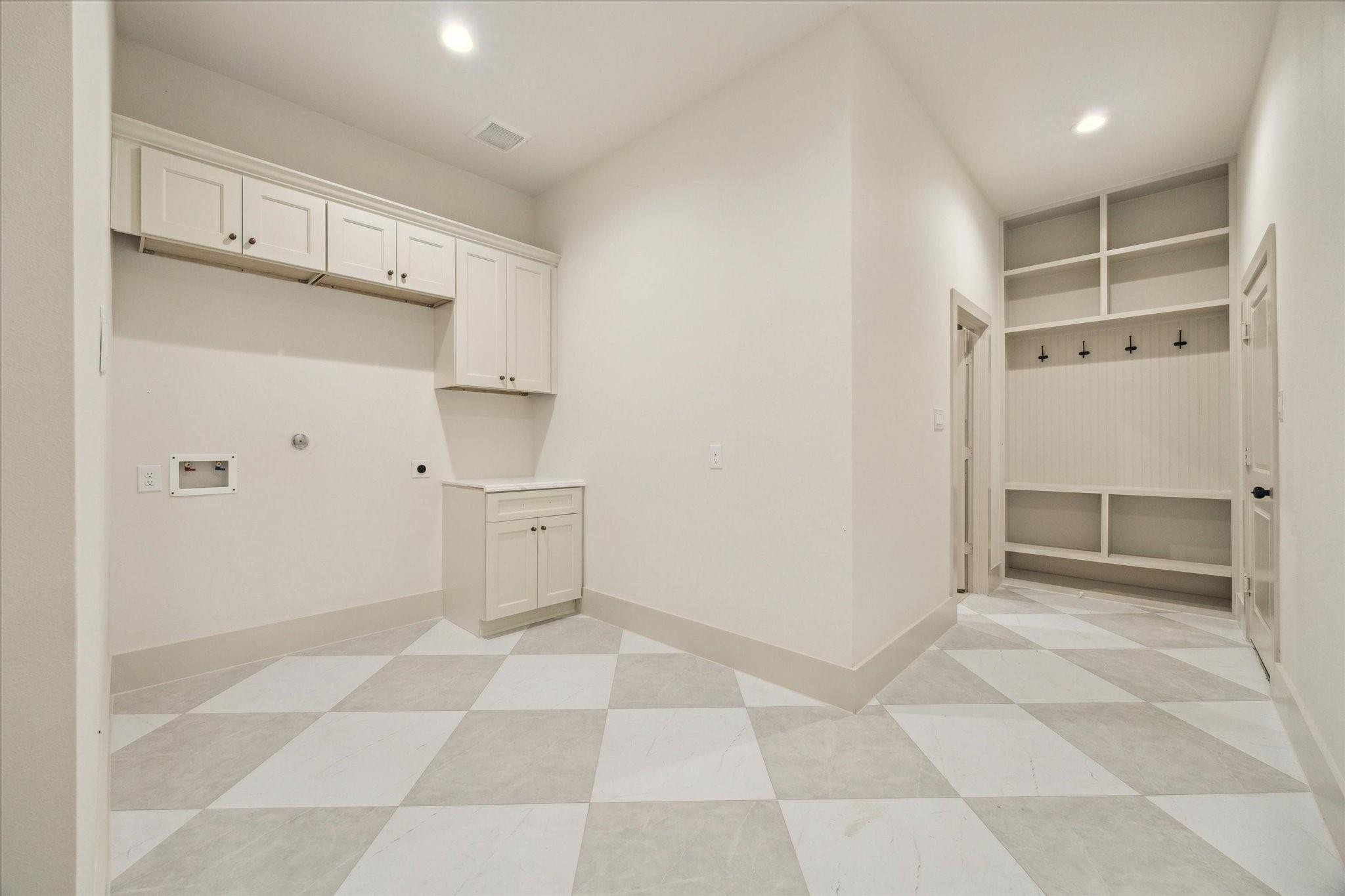 10303 Eddystone Drive