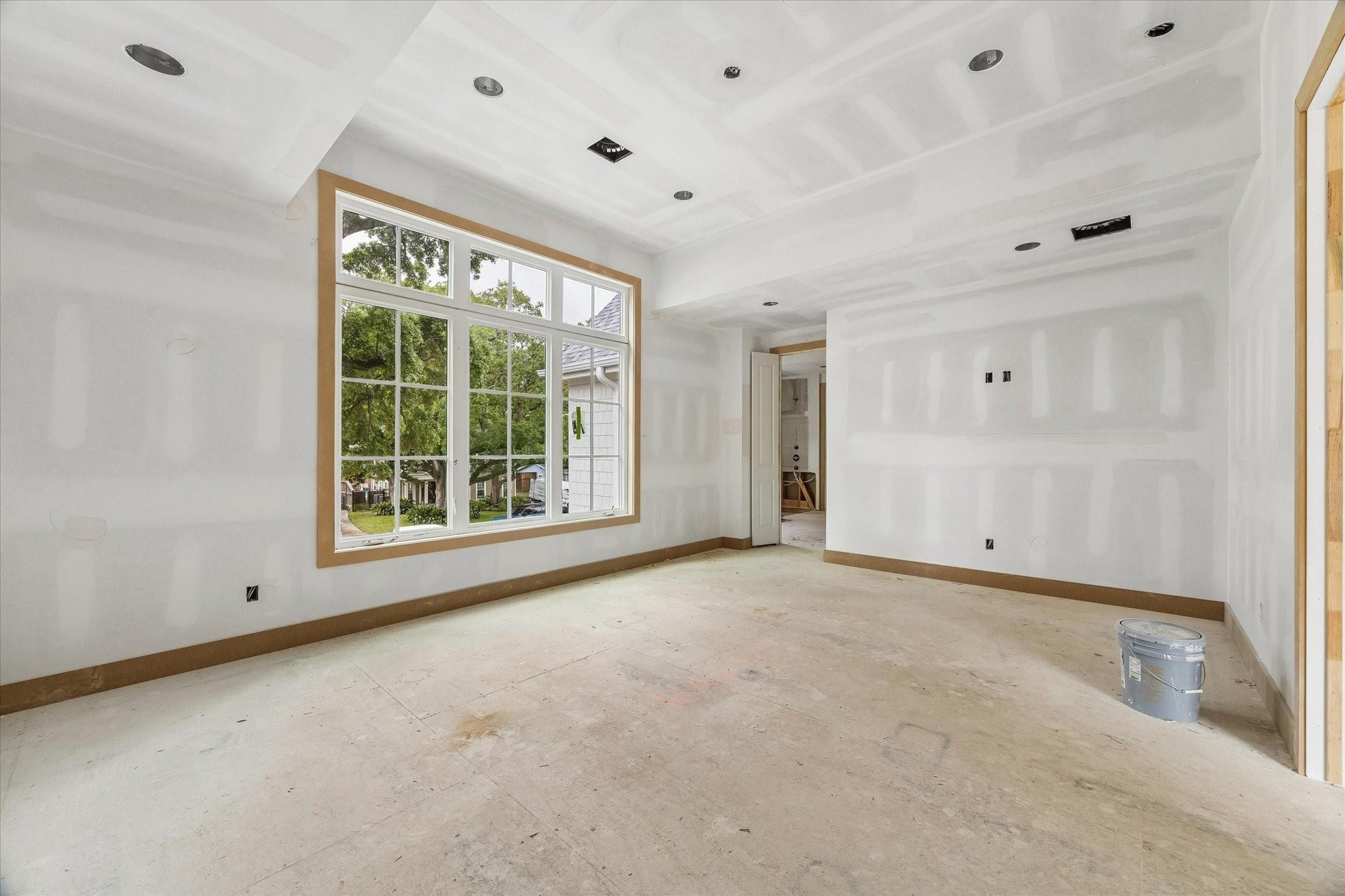 1050 W 42nd Street