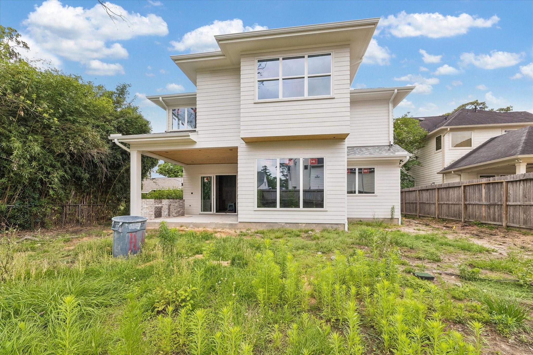 1050 W 42nd Street