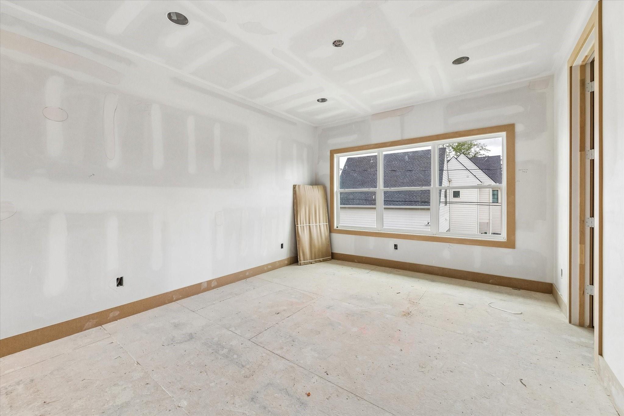 1050 W 42nd Street