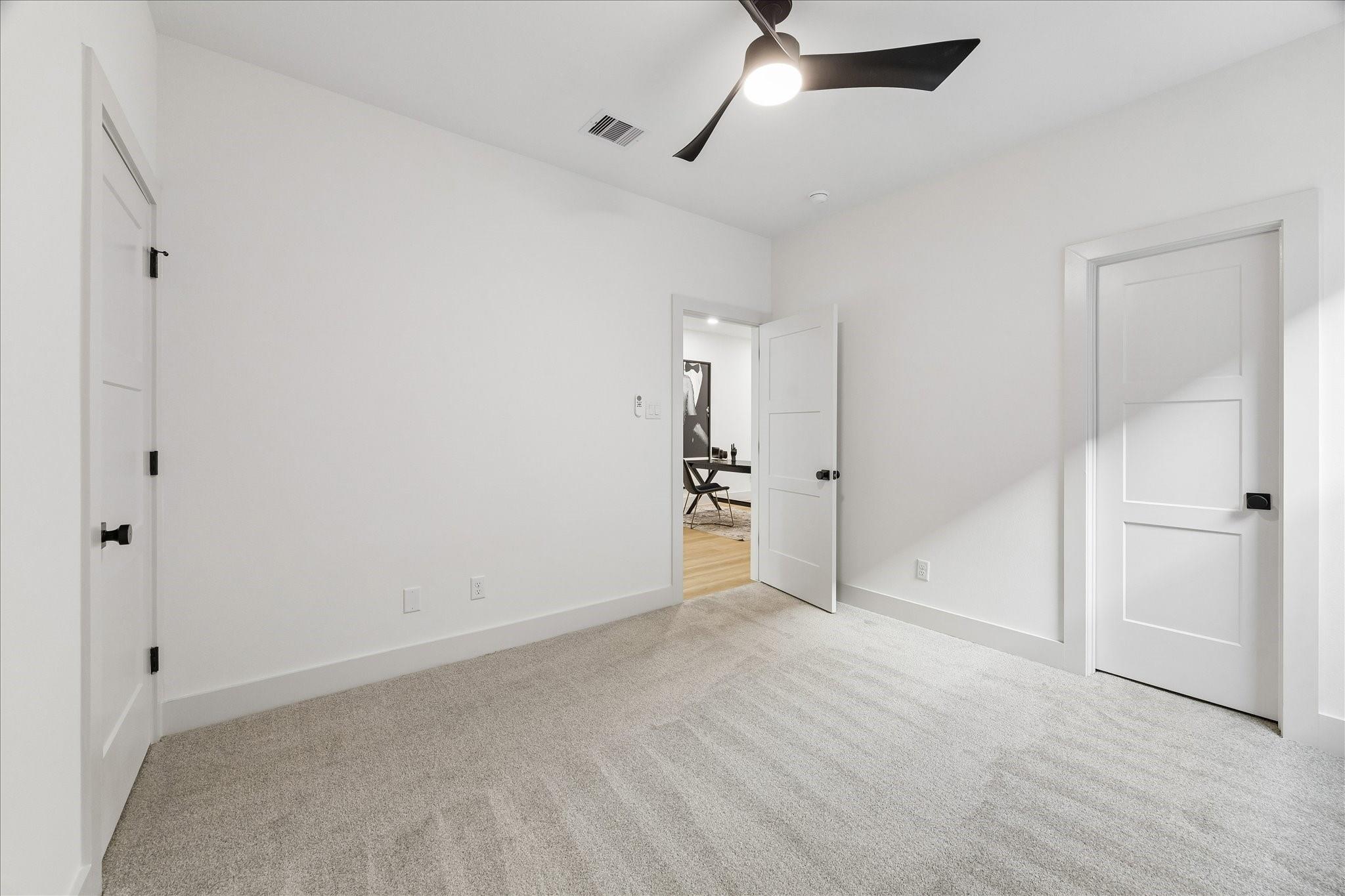 3411 Stonewall Street