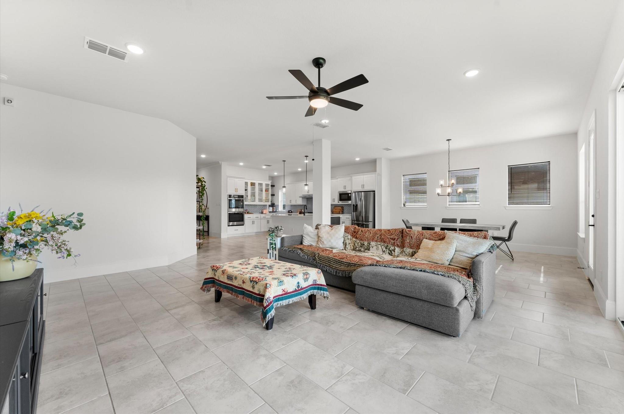 21506 Snake Herb Lane