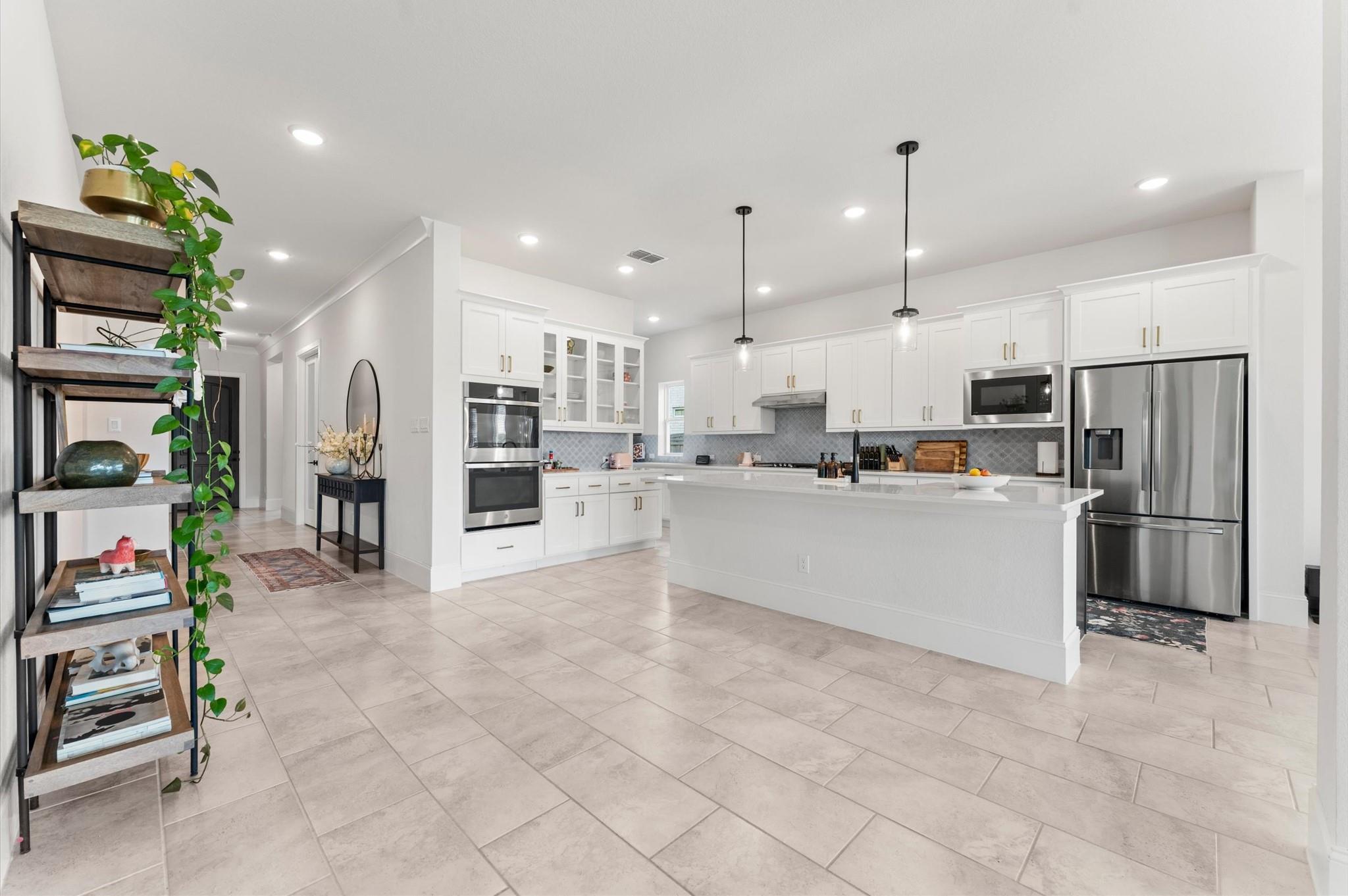 21506 Snake Herb Lane