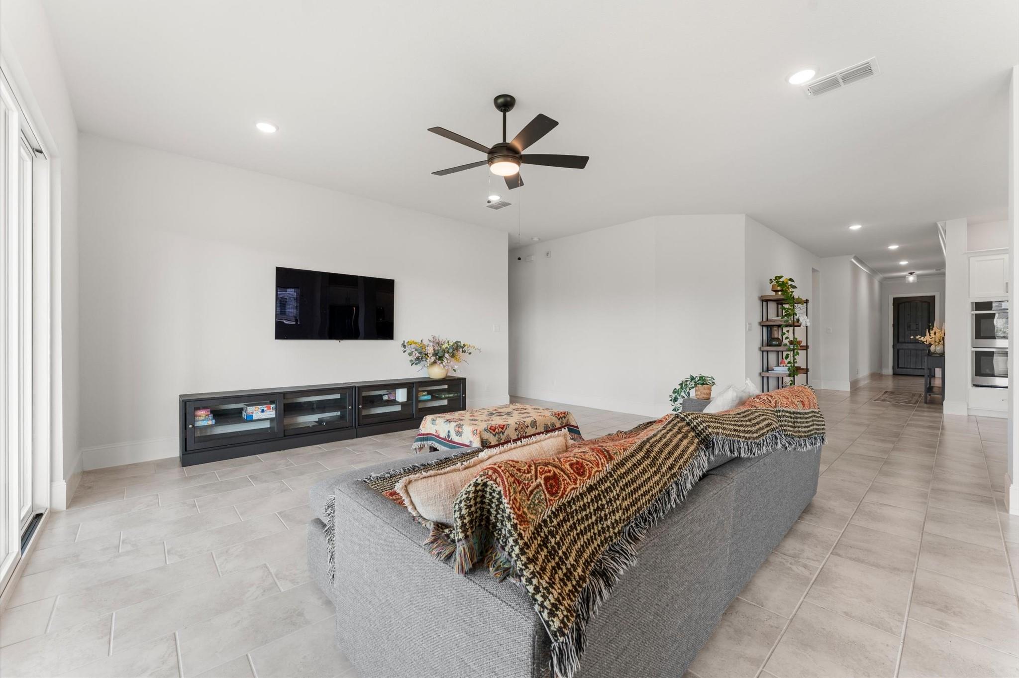21506 Snake Herb Lane