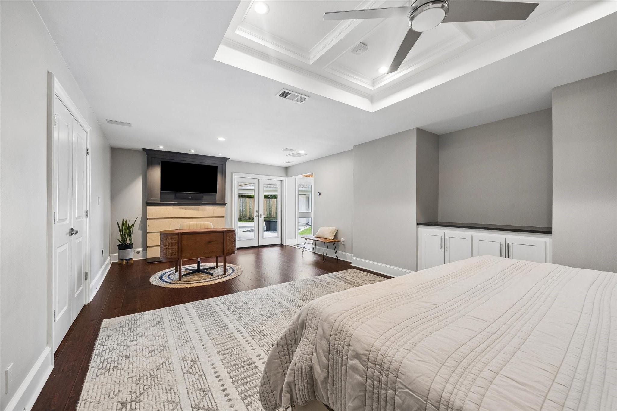 4615 Golf Drive