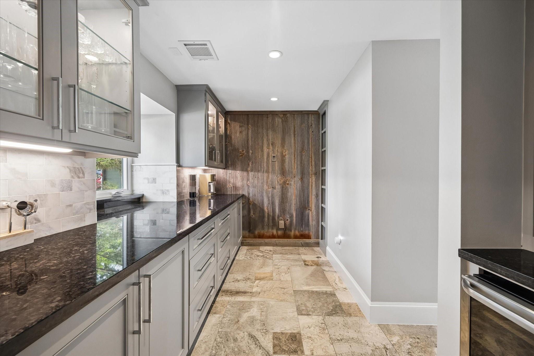 4615 Golf Drive