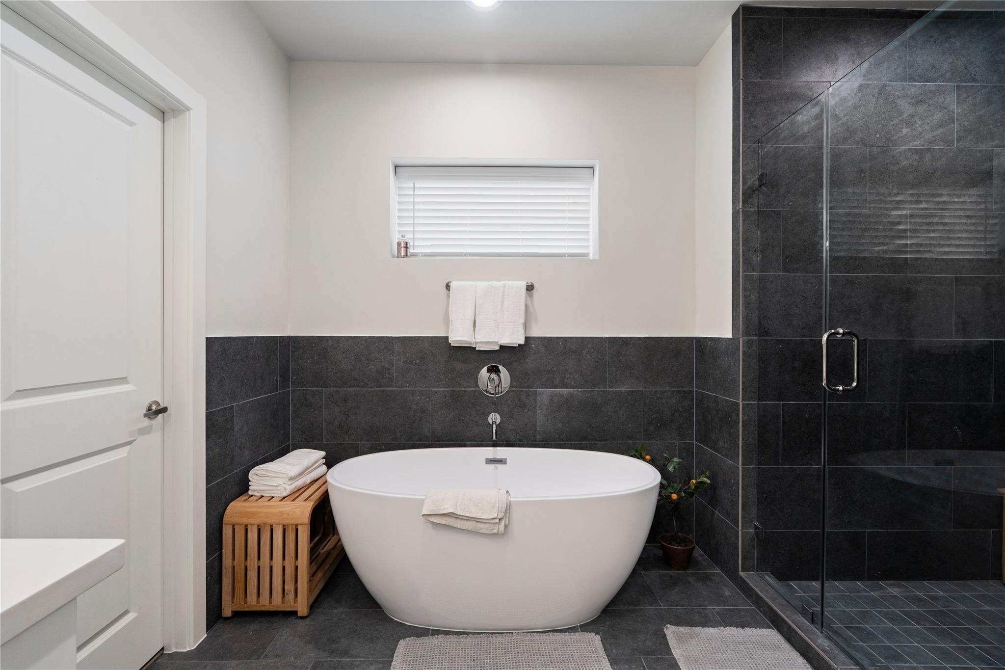 3925 Willowbend Point Drive