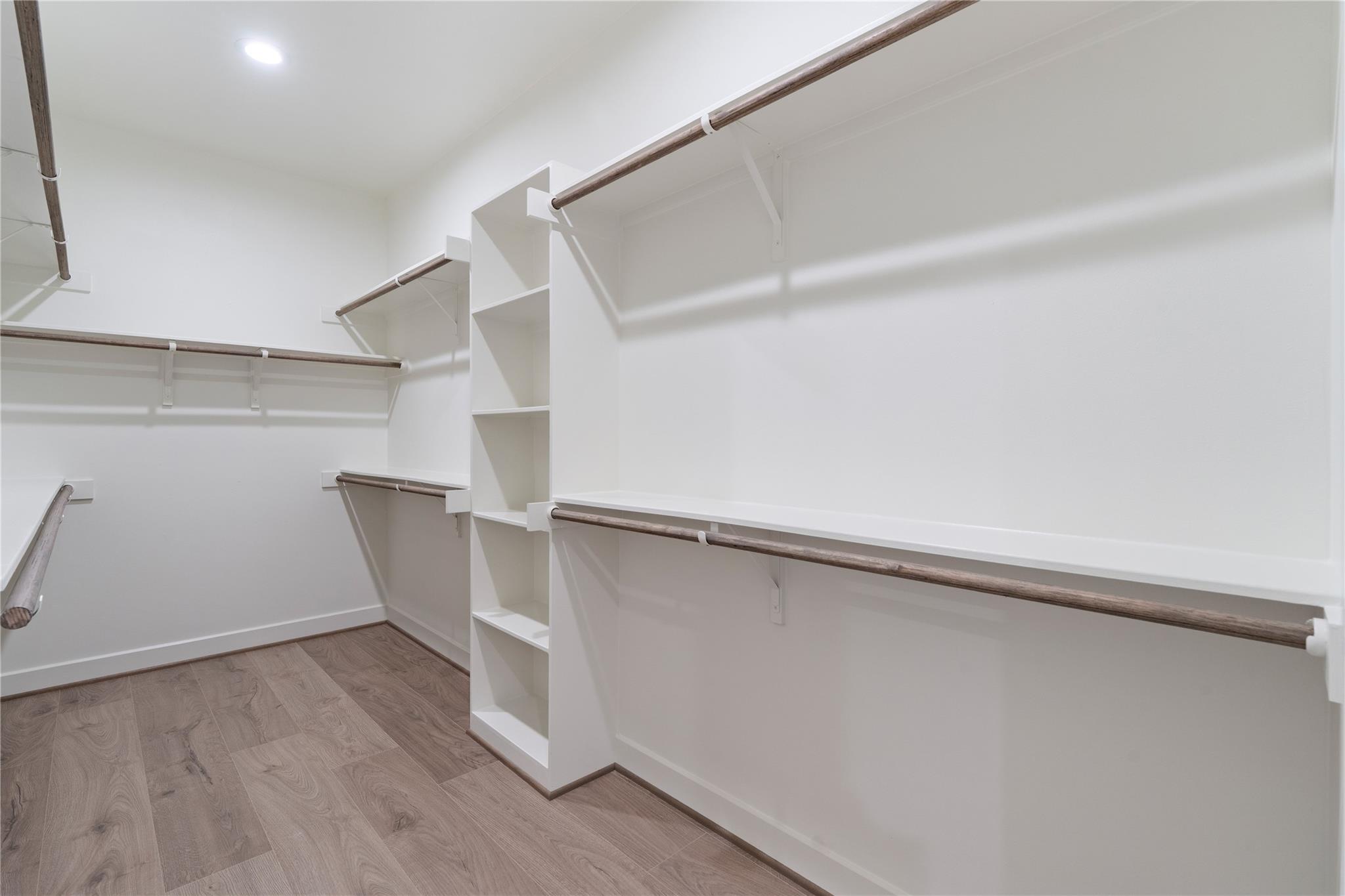 3925 Willowbend Point Drive