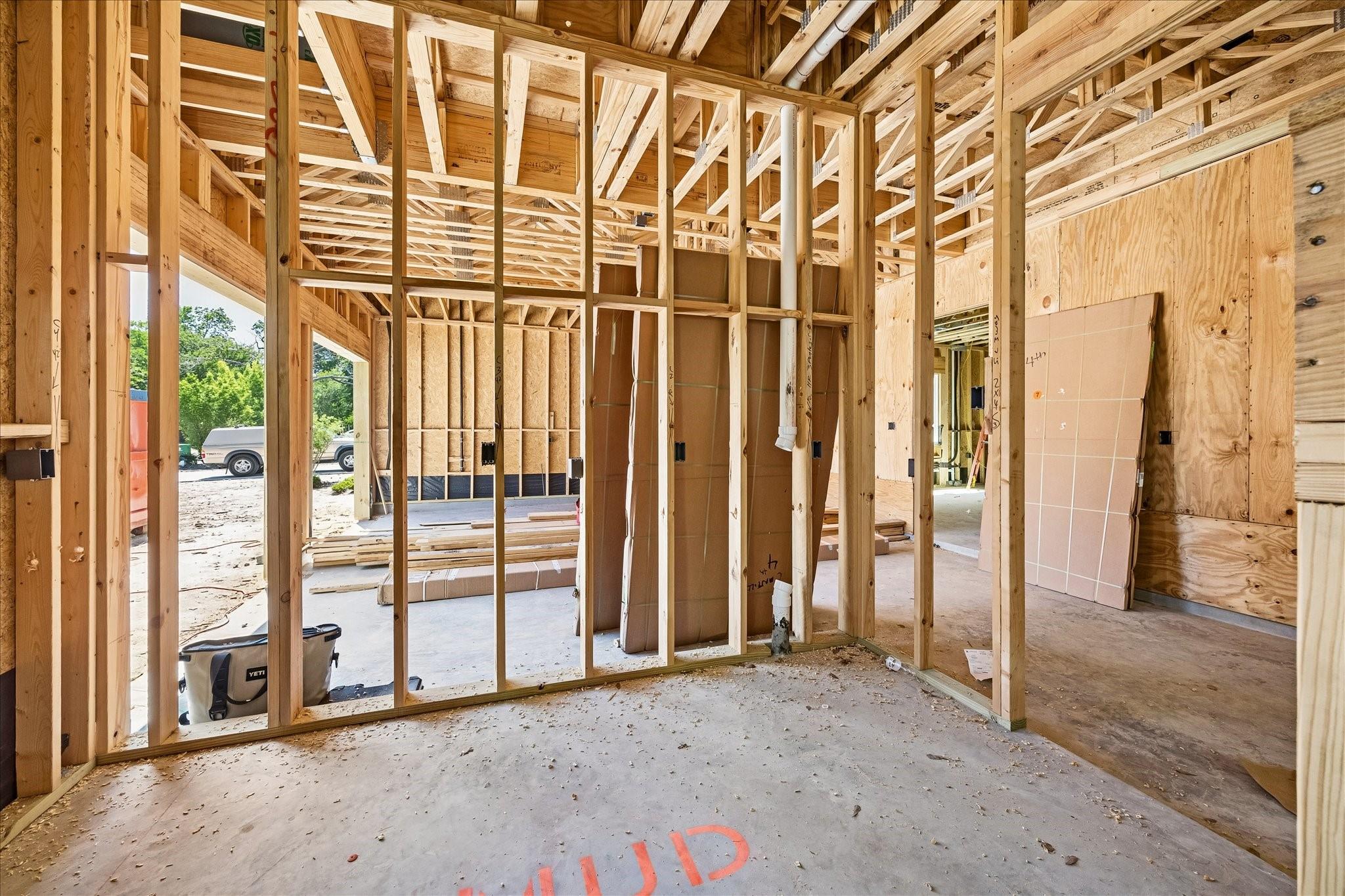 1510 Chantilly Lane