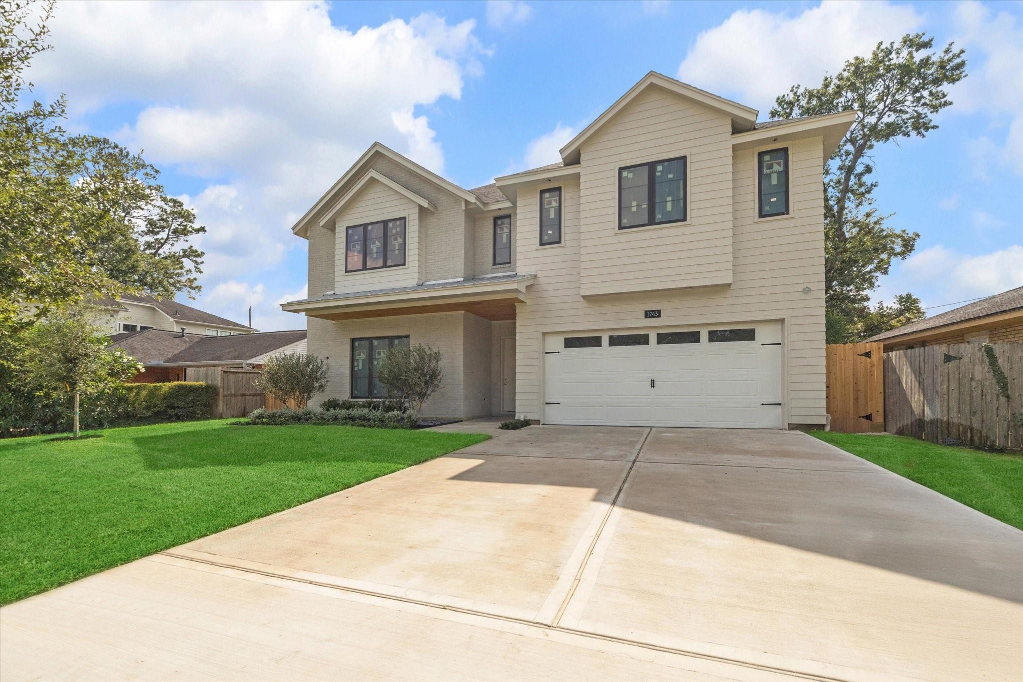 1243 Candlelight Lane