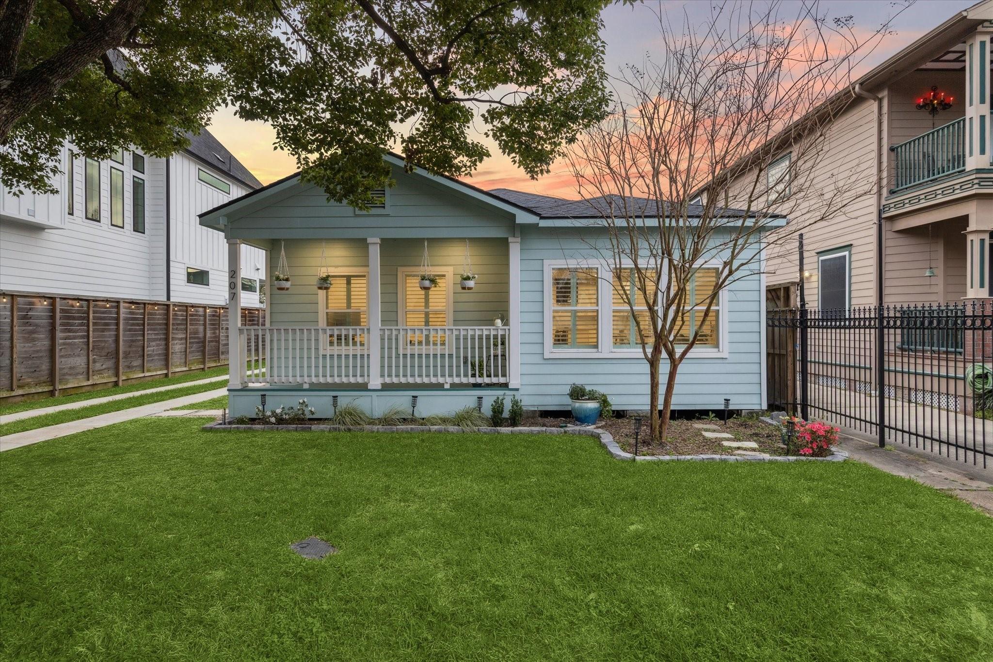 207 Tabor Street