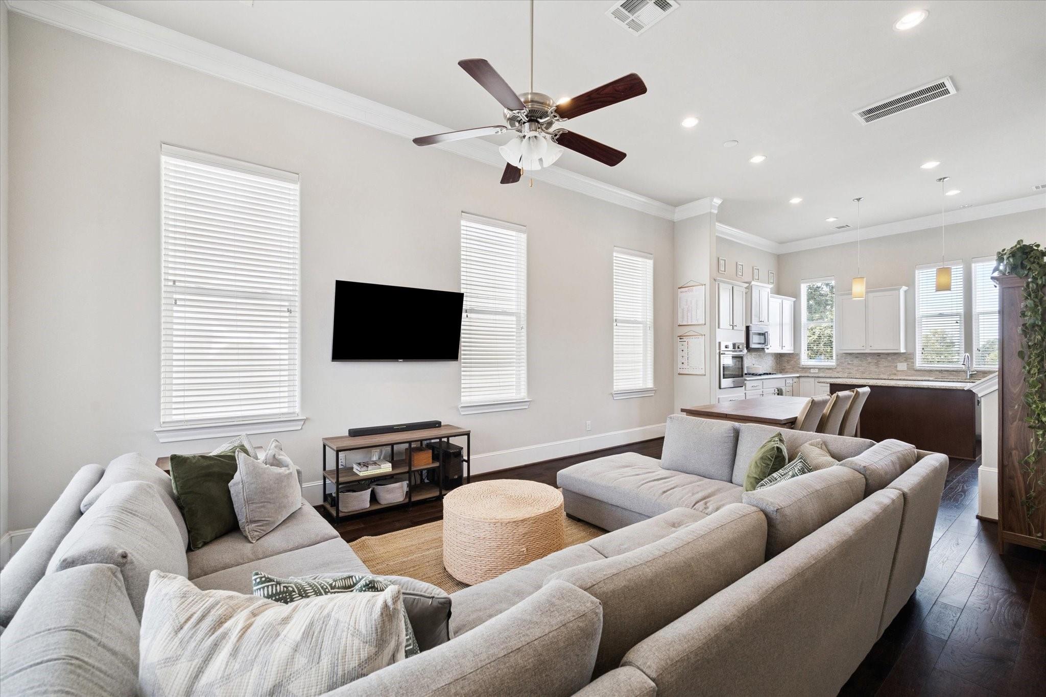 2006 Lou Ellen Lane # H