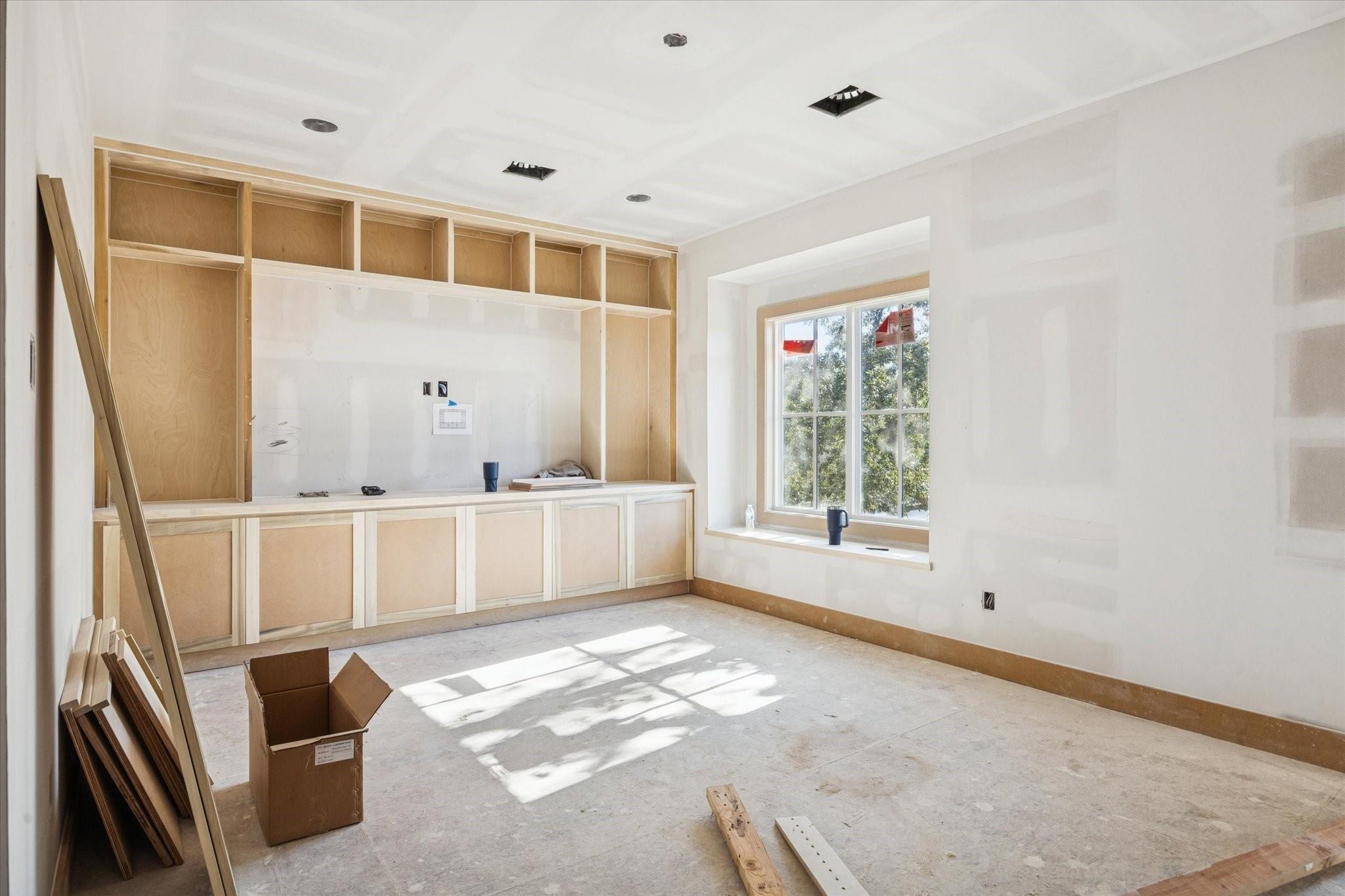 1614 Woodcrest Drive