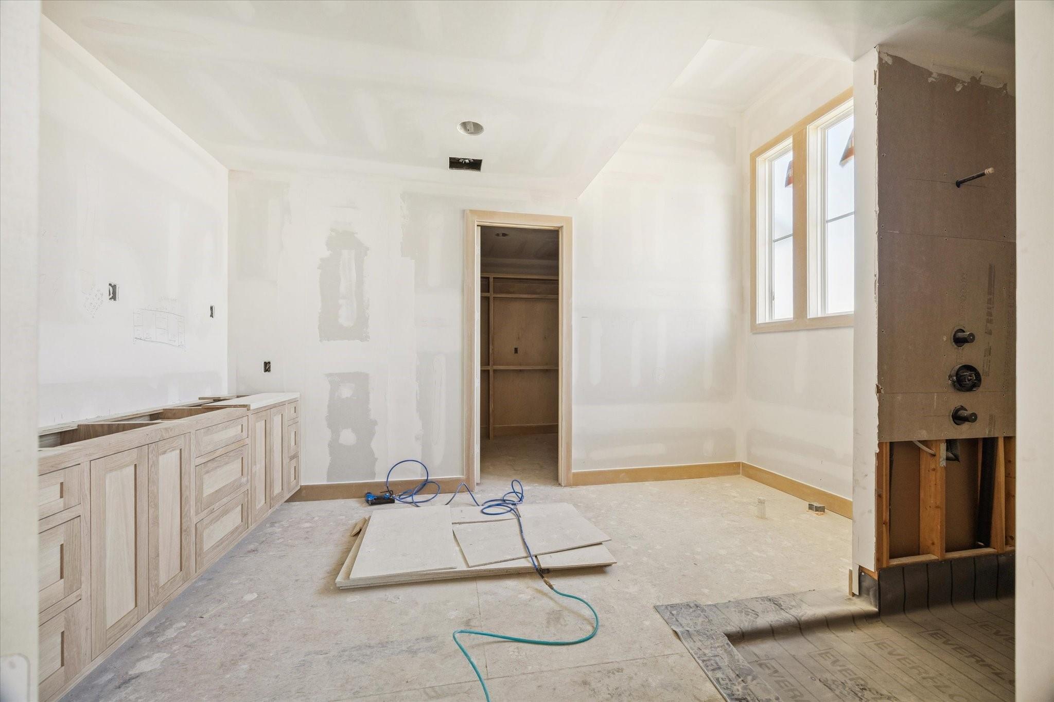 1614 Woodcrest Drive