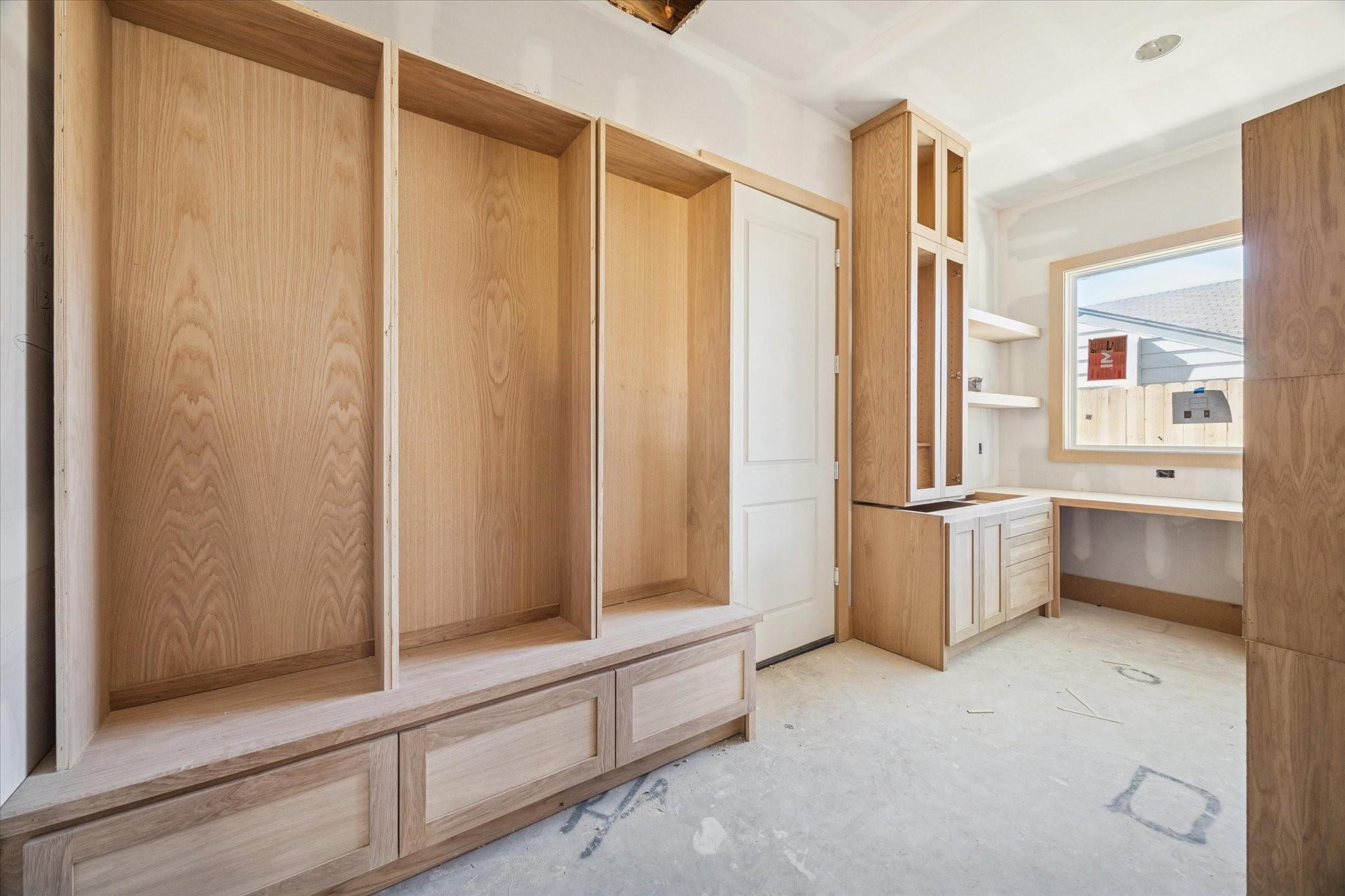 1614 Woodcrest Drive