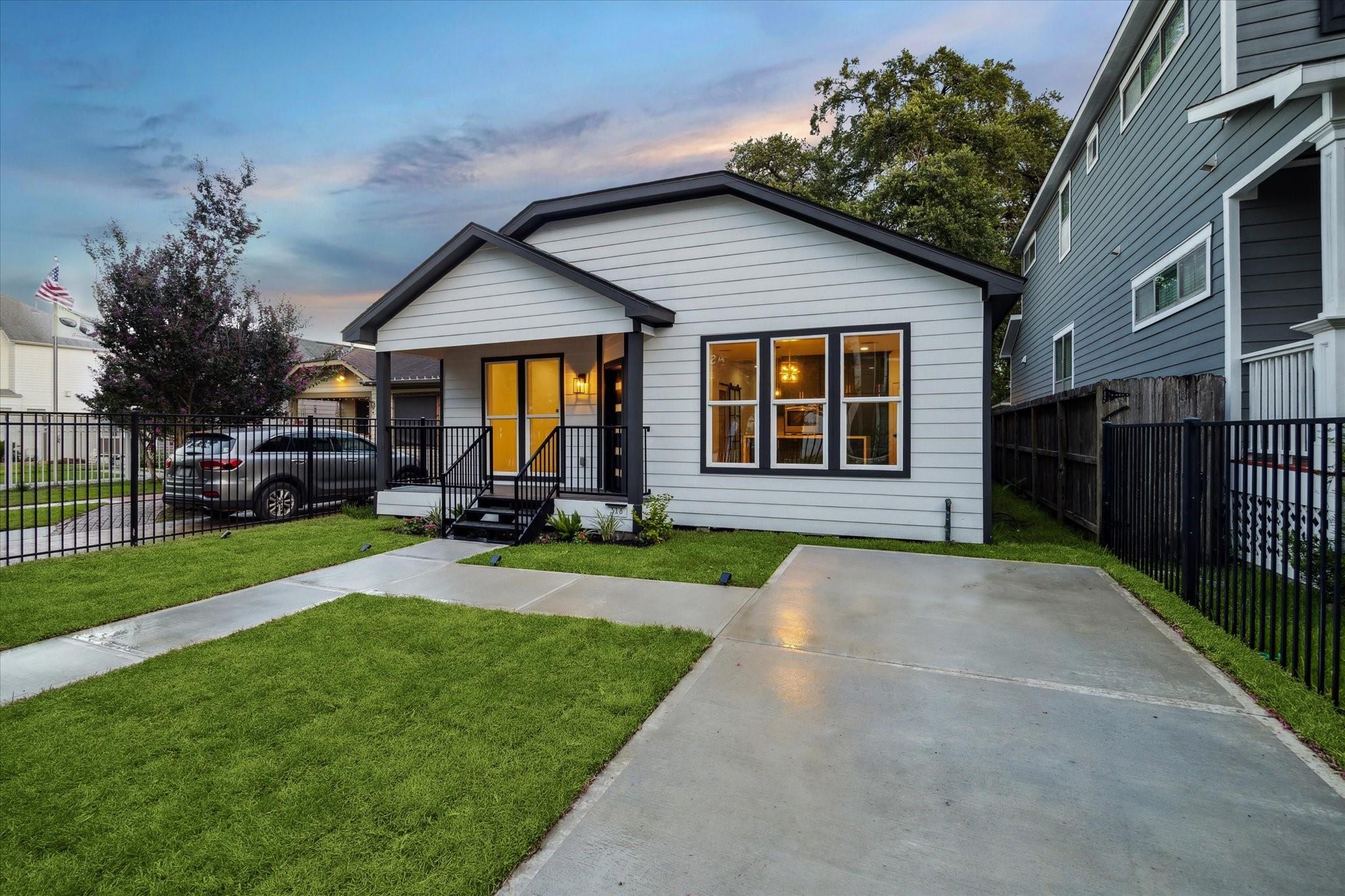 318 W 24th Street, Houston