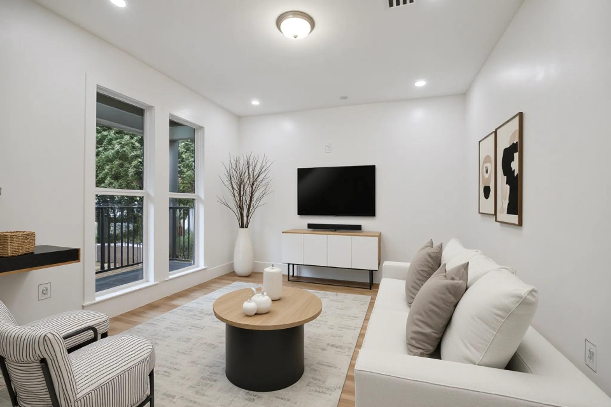 318 W 24th Street, Houston