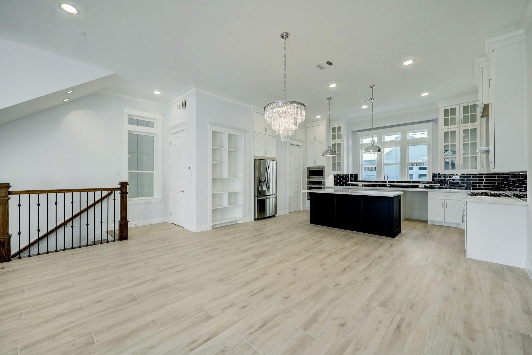 1007 E 28th Street