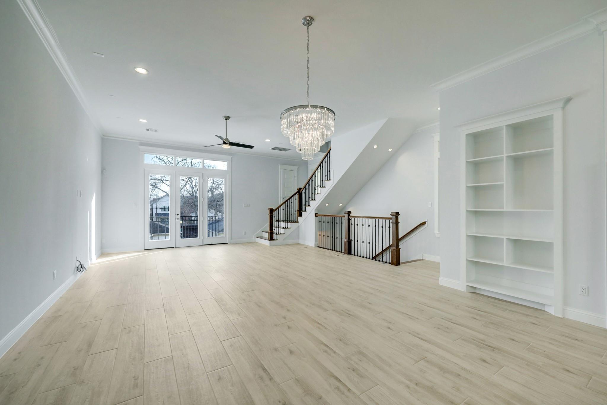 1007 E 28th Street