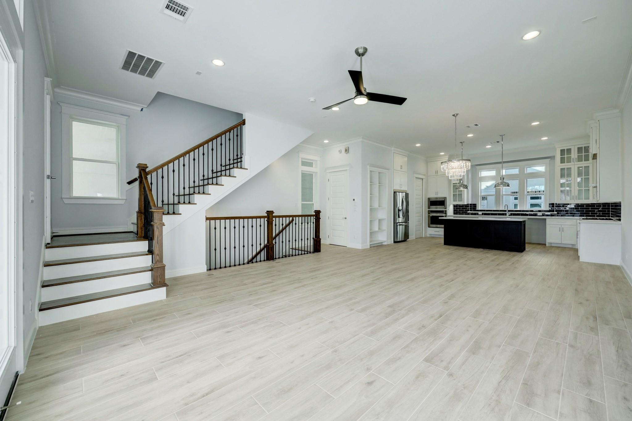 1007 E 28th Street