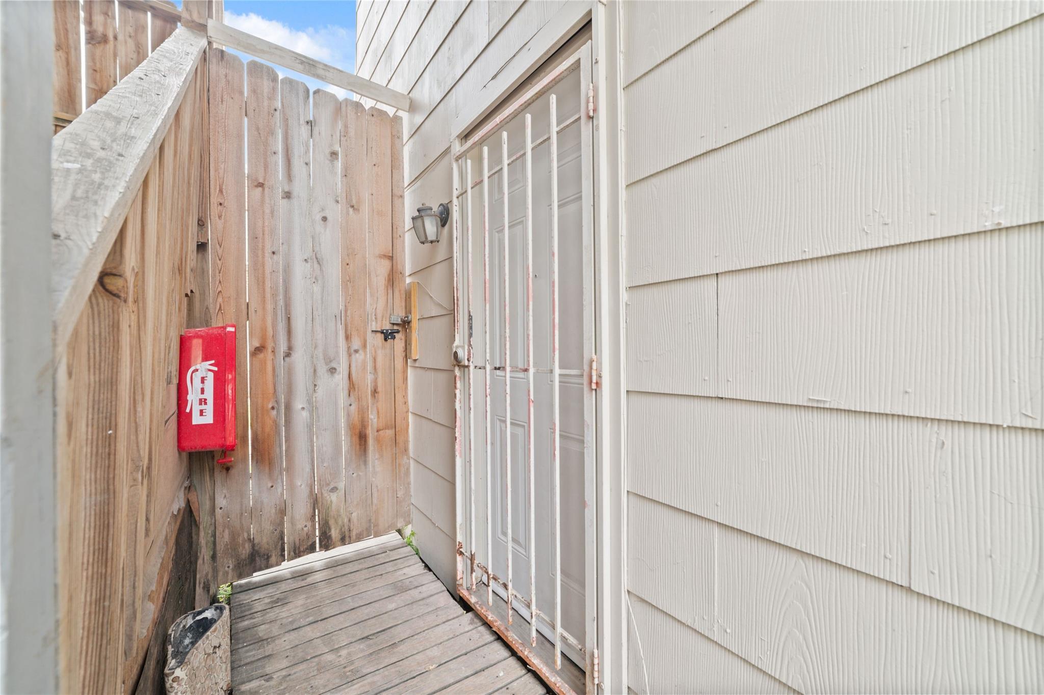 3705 Mandell Street # 7