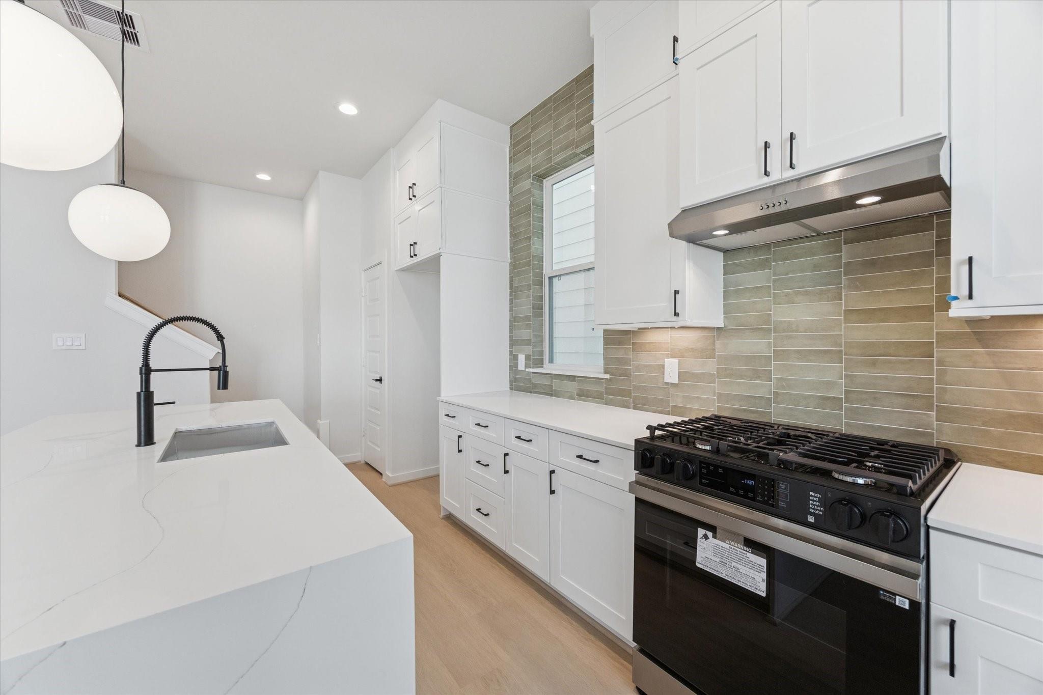 817 Thornton Road Unit: E