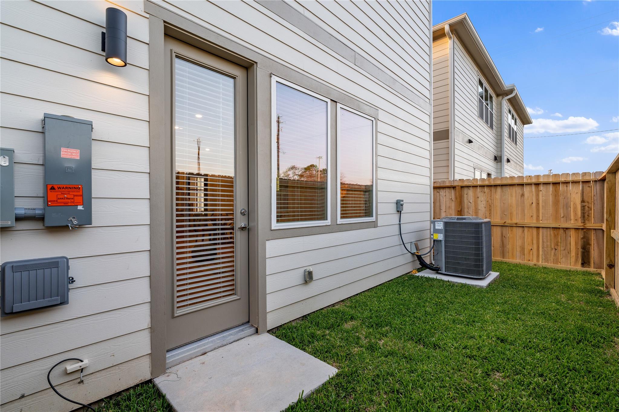 6535-6537 Rena Street