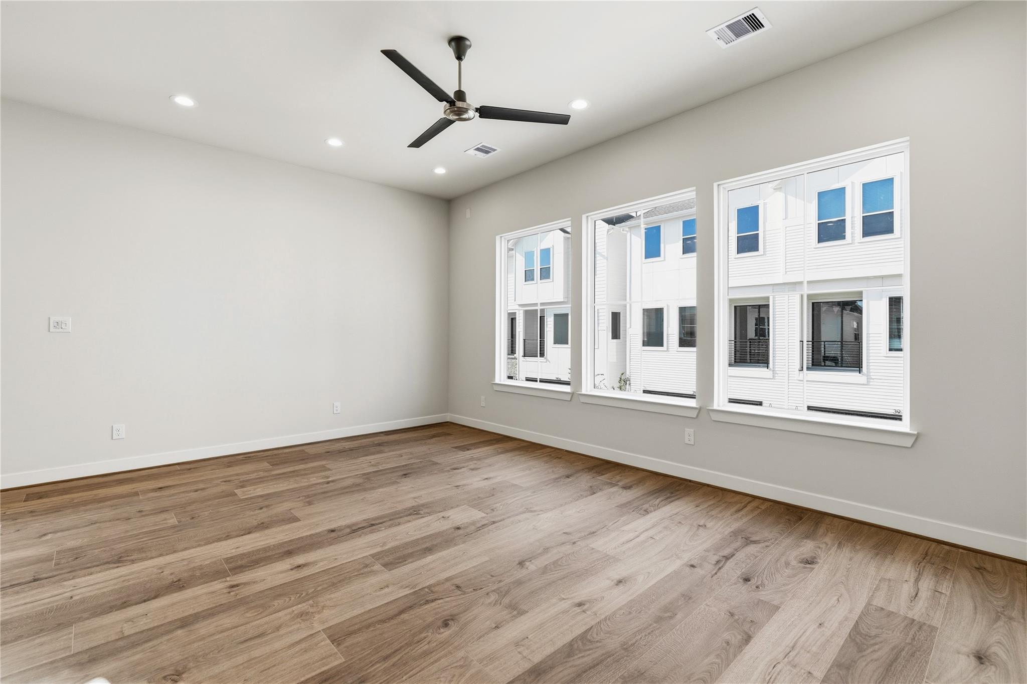 3911 Willowbend Point Drive