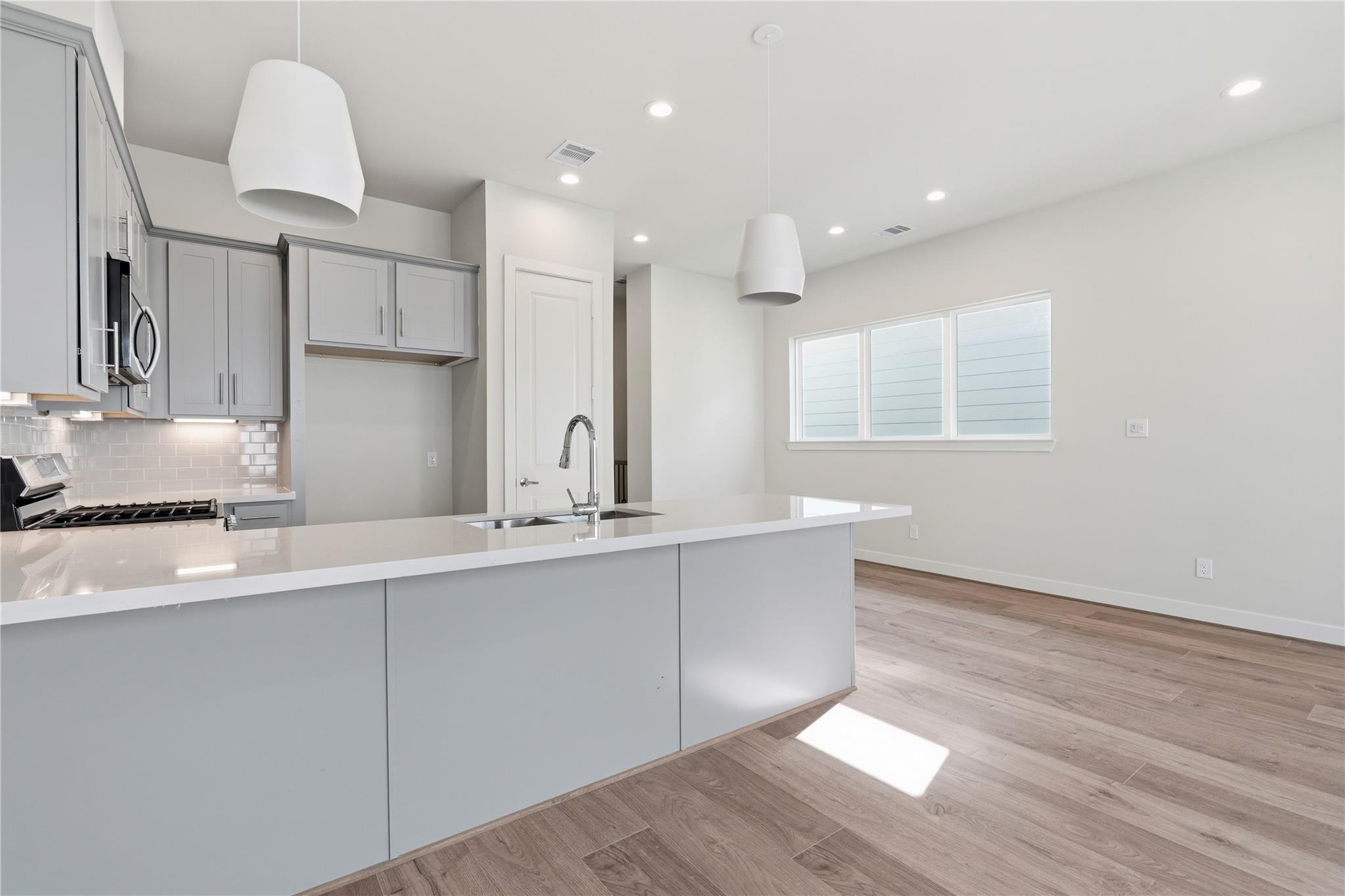 3911 Willowbend Point Drive