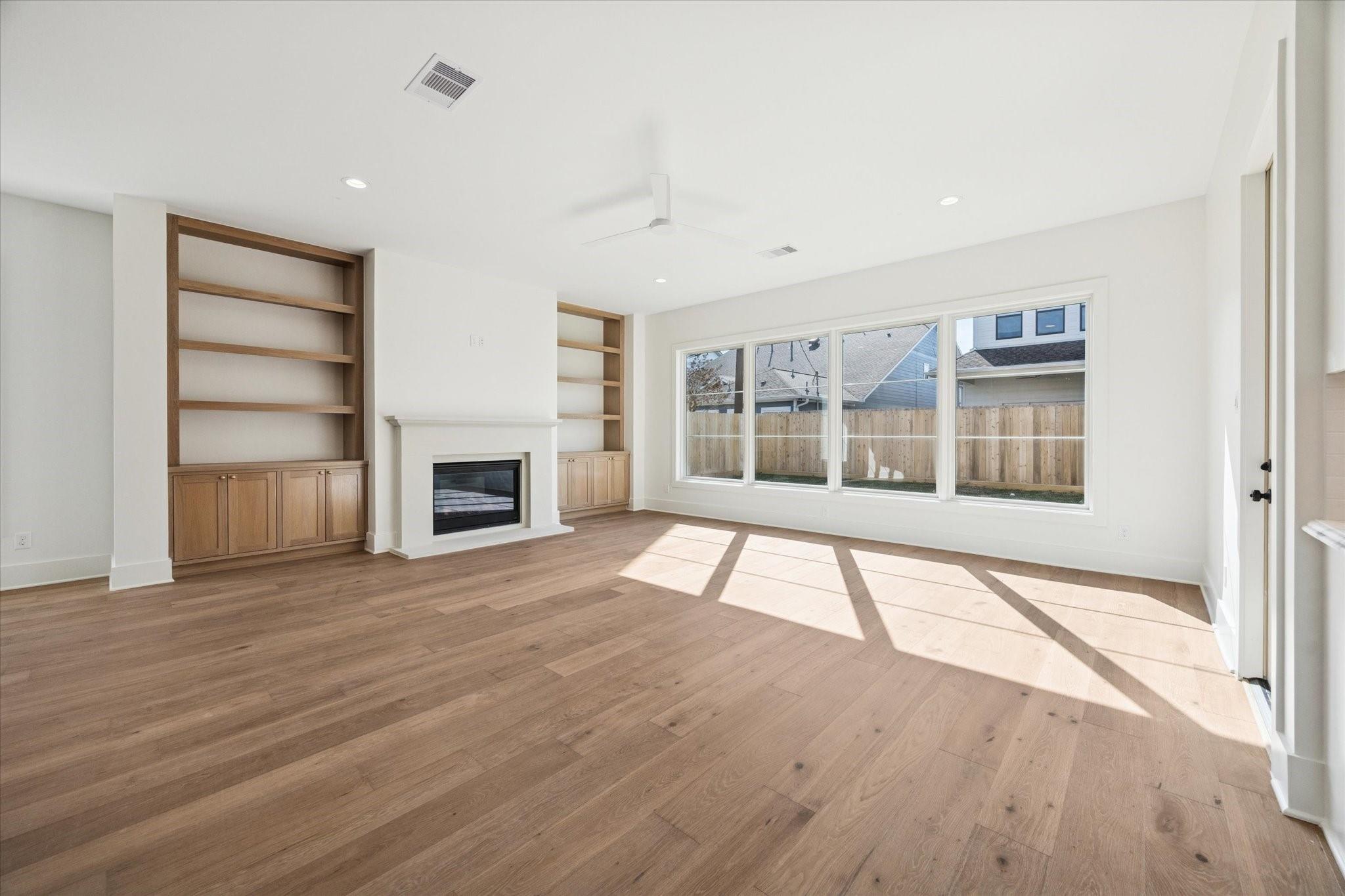 1243 Candlelight Lane