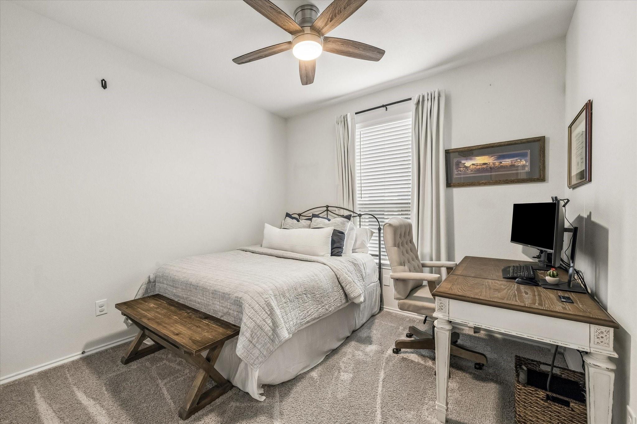 1812 Agoura Hills Drive