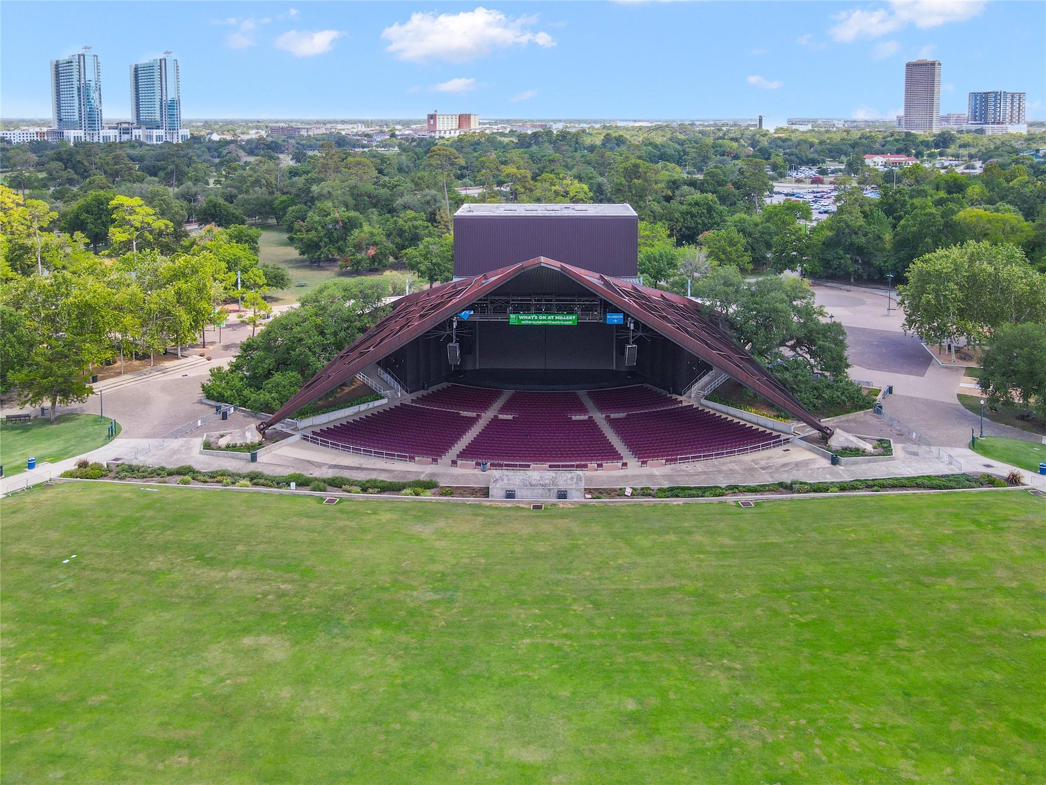 1400 Hermann Drive # 15D