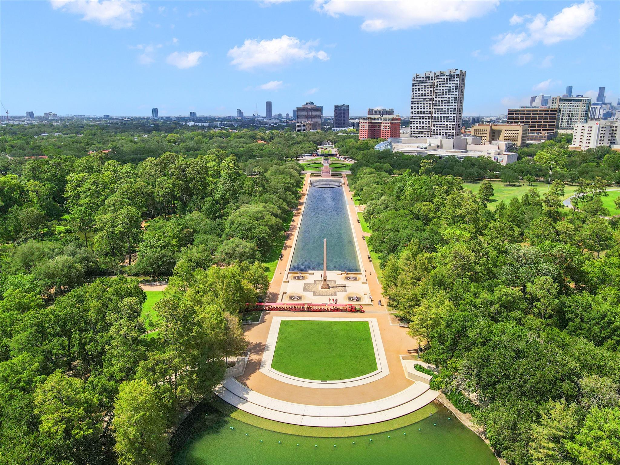 1400 Hermann Drive # 15D