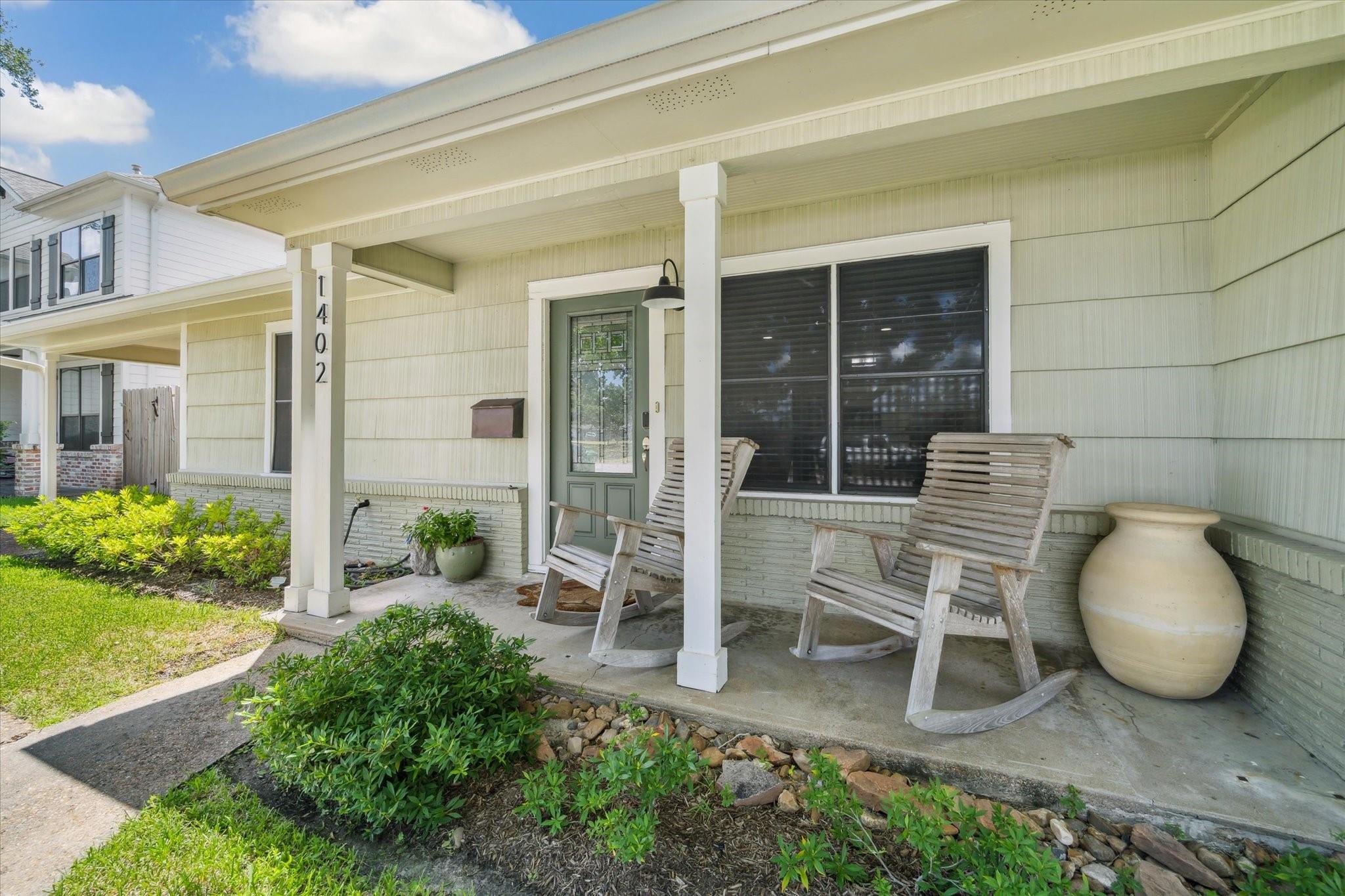 1402 Hewitt Drive