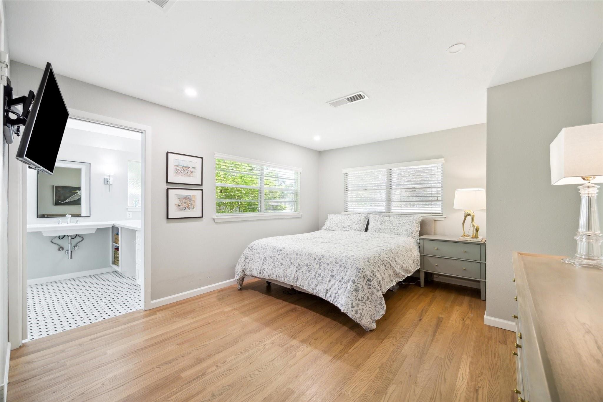 1402 Hewitt Drive