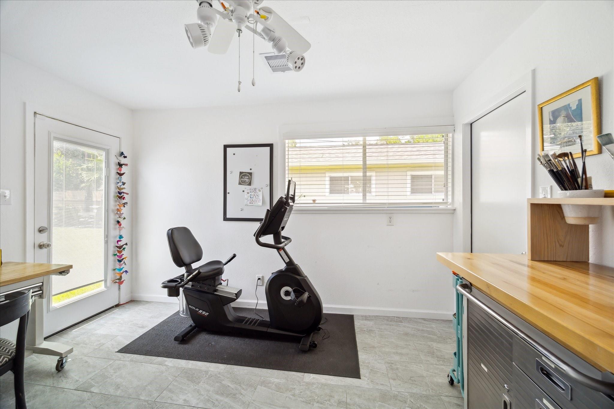 1402 Hewitt Drive