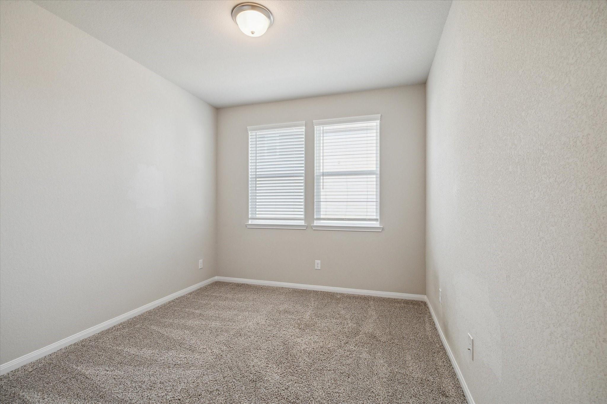 1806 La Magnolia Drive