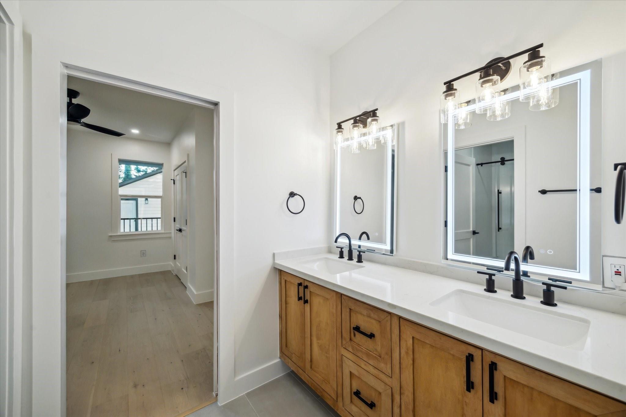 318 W 24th Street