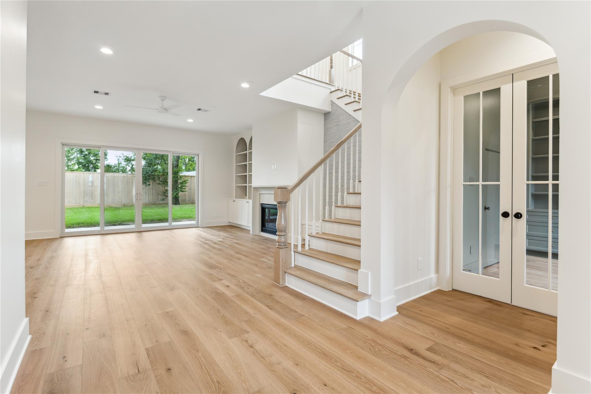 1335 Gardenia Drive
