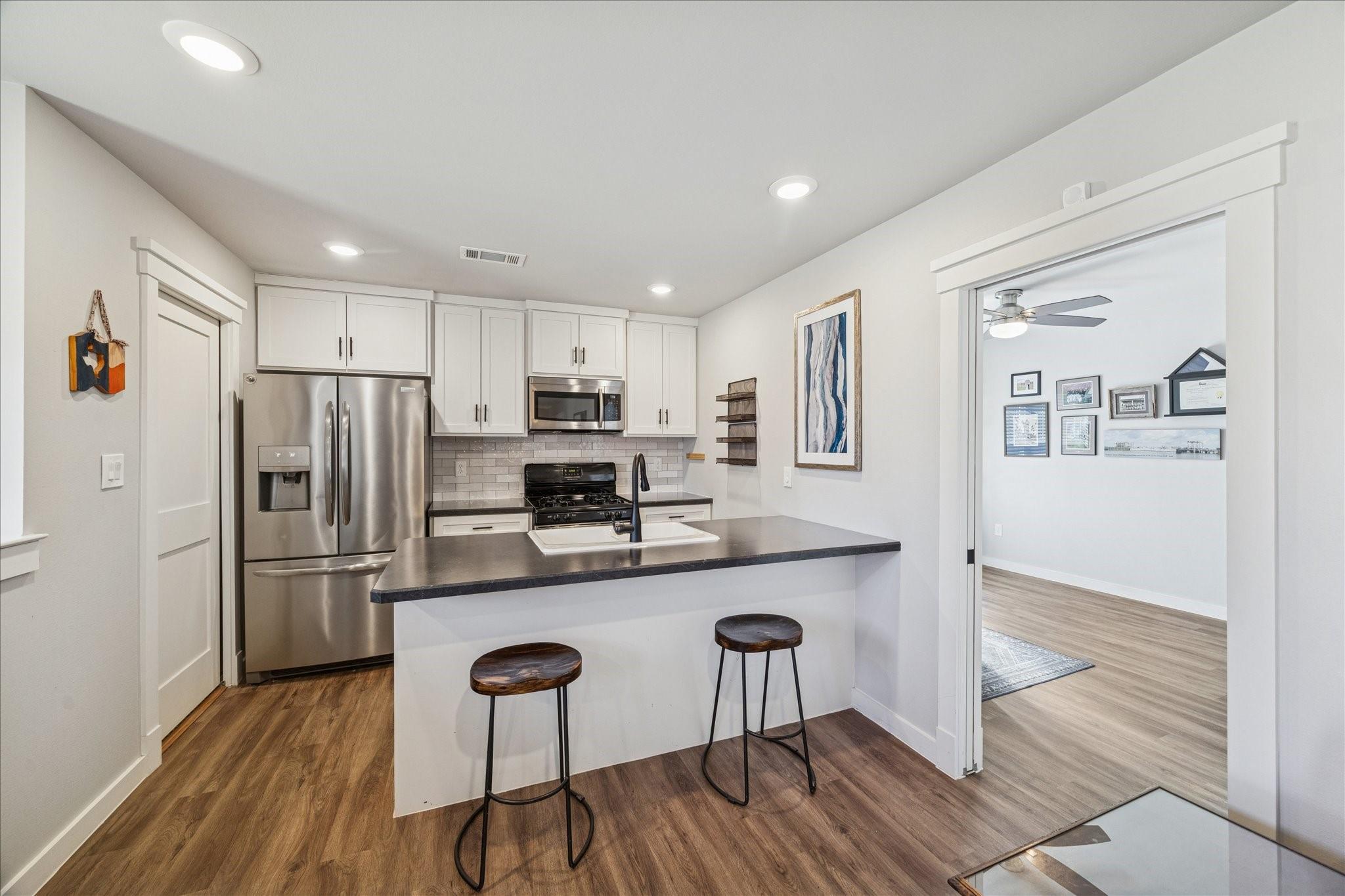 216 W 30th Street