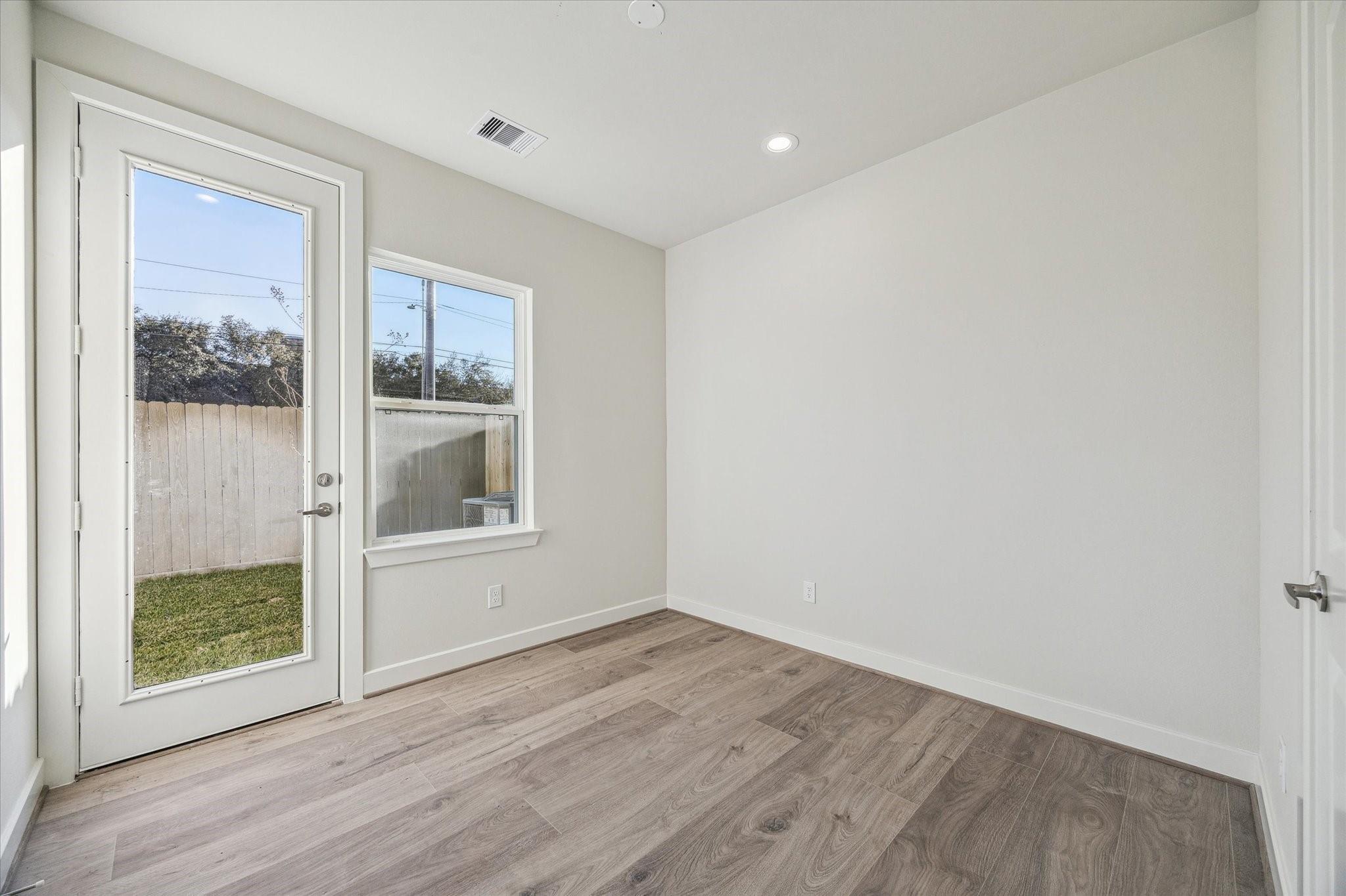 3913 Willowbend Point Drive