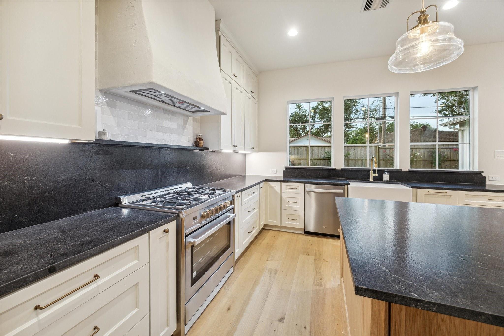 10623 Inwood Drive